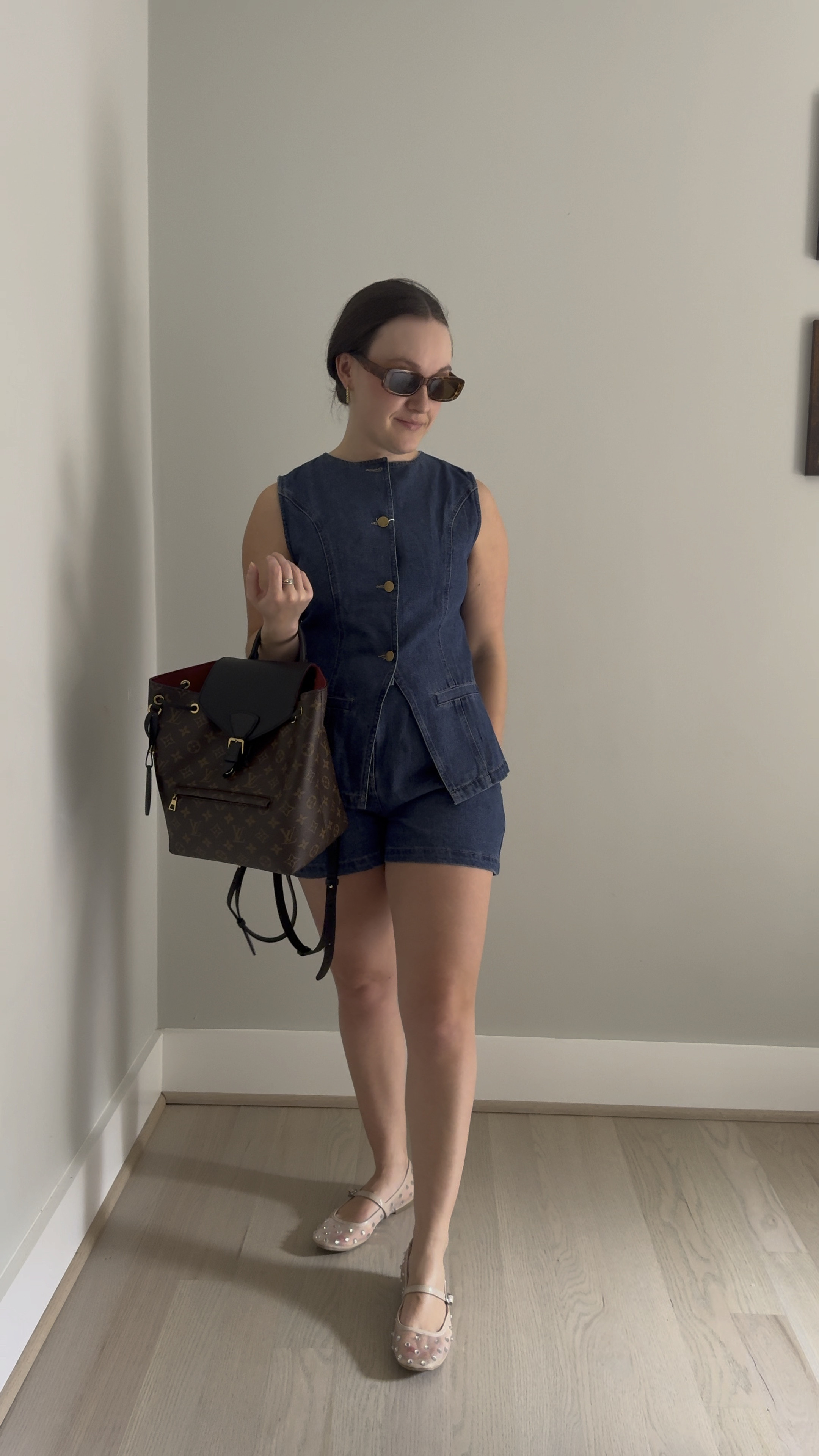 The best Amazon denim set! I’m a true size small and took a medium based on recommendations, SIZE UP ONE WHOLE SIZE  

#LTKSeasonal #LTKStyleTip #LTKFindsUnder50