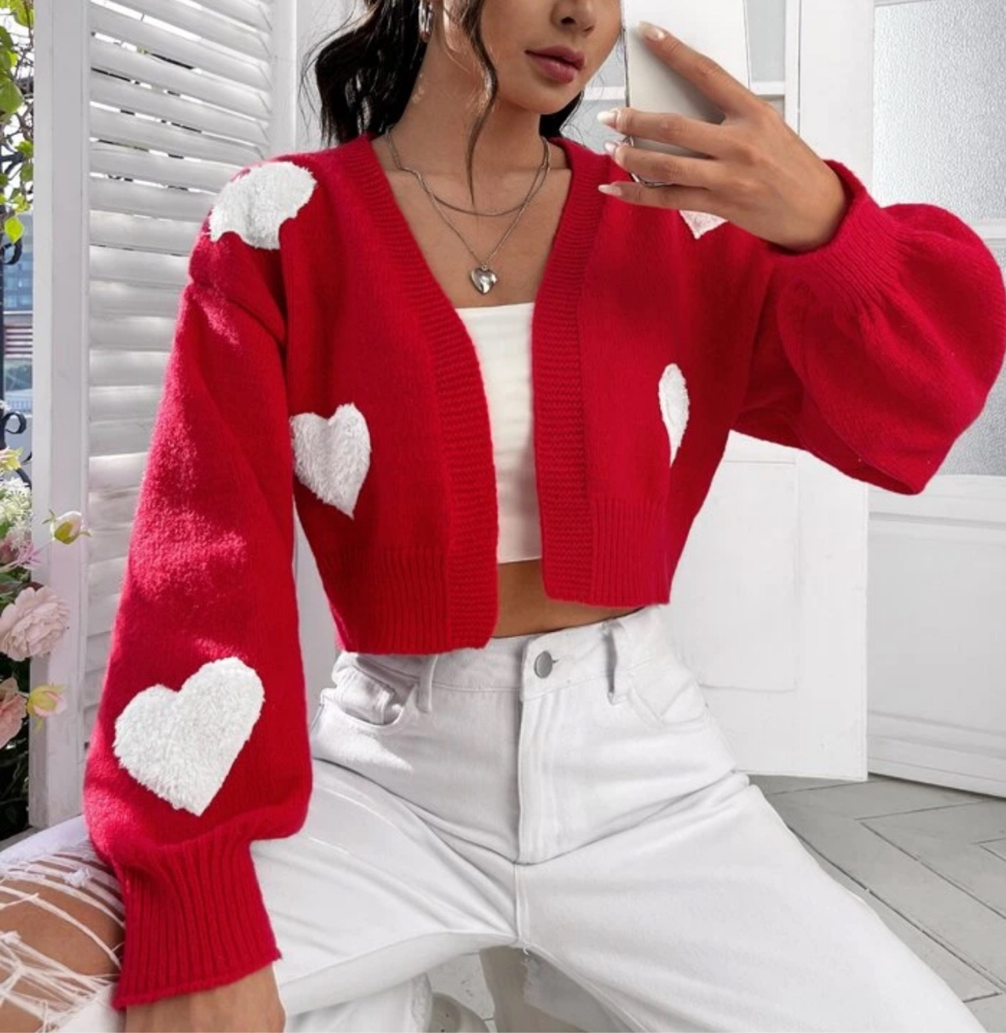 Romantic sleeves and heart sweater 🌹❤️

#LTKfindsunder50 #LTKstyletip #LTKGiftGuide