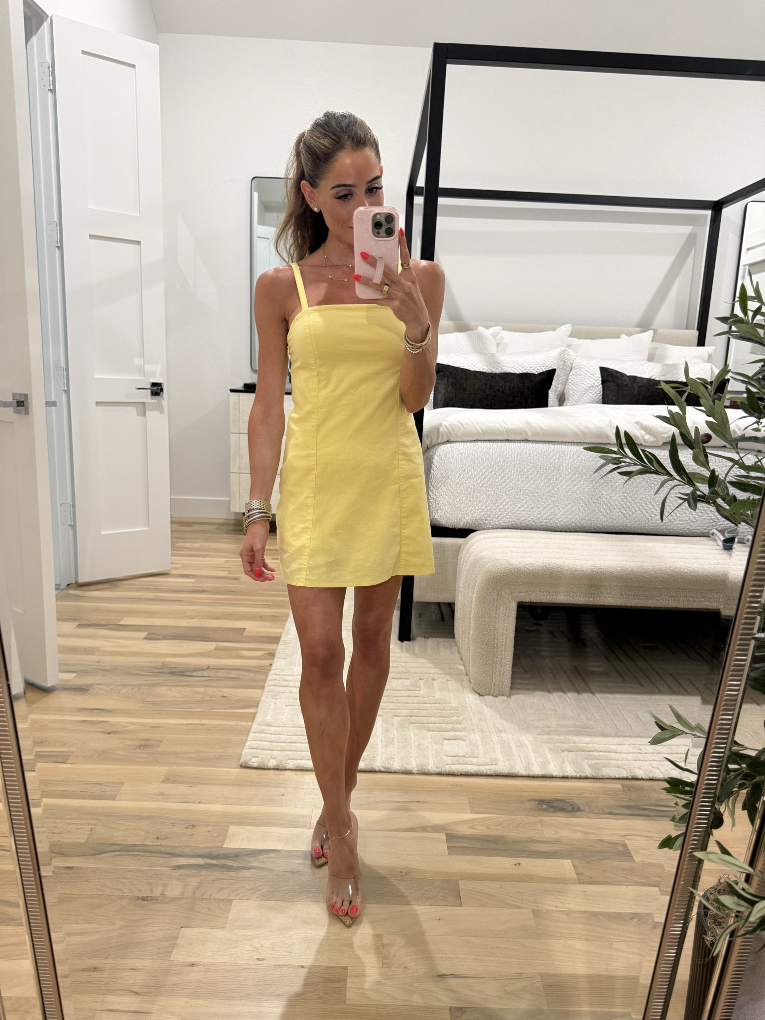 Yellow trending color dress with hidden shorts and bra size xxsp 

#LTKSaleAlert #LTKPetite