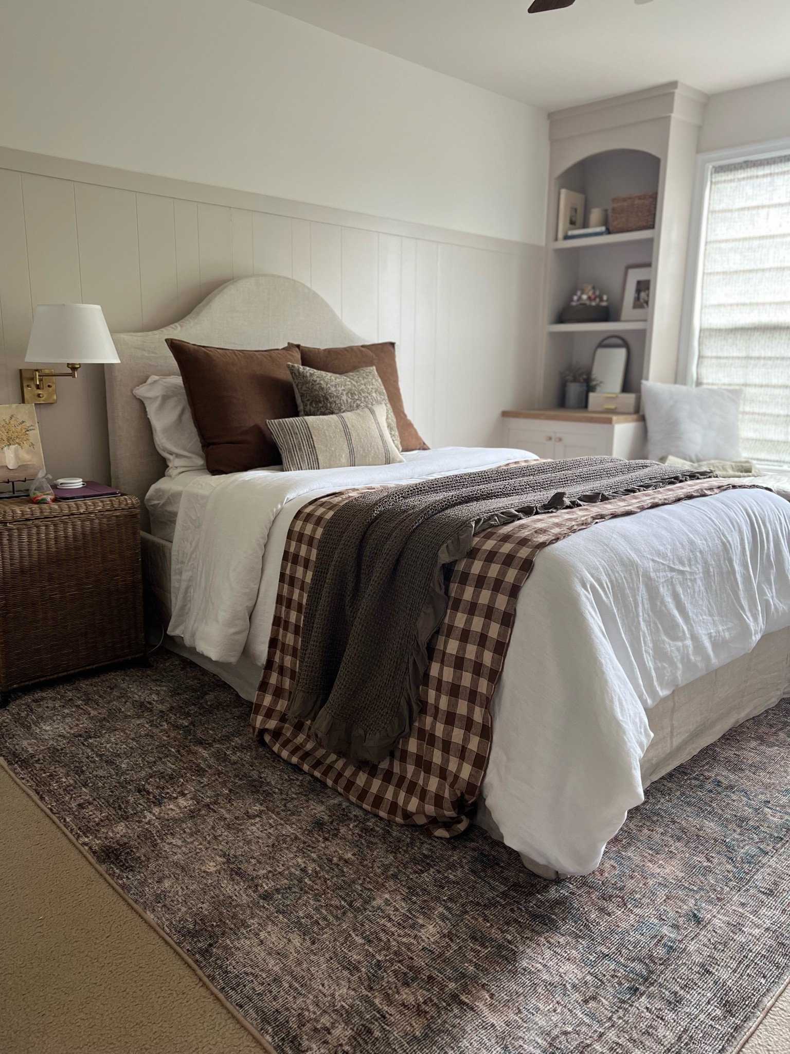 Teen girl room inspiration

Checkerboard quilt
Gingham quilt
Morgan rug
Loloi x Amber Lewis
Block print pillow
Curved headboard bed


#LTKFamily #LTKHome #LTKSaleAlert