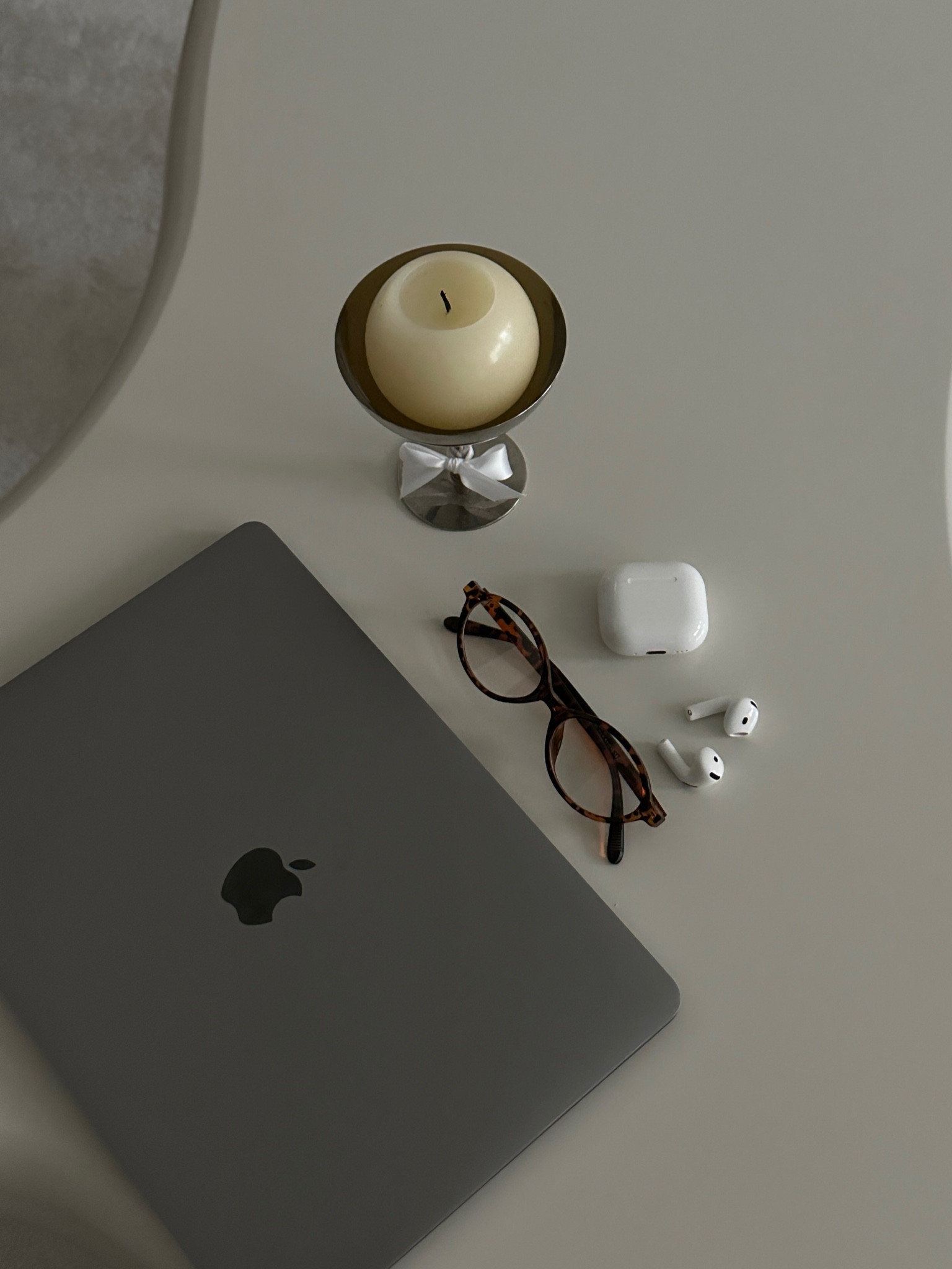 MIU MIU dupe from Amazon 👓🤍

#miumiudupe #bluelight #amazon 

#LTKSaleAlert #LTKFindsUnder50 #LTKGiftGuide