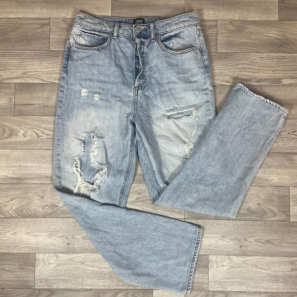 BDG Urban Outfitters Ripped High Rise Relaxed Straight Jeans Light Wash sz 27 | Poshmark