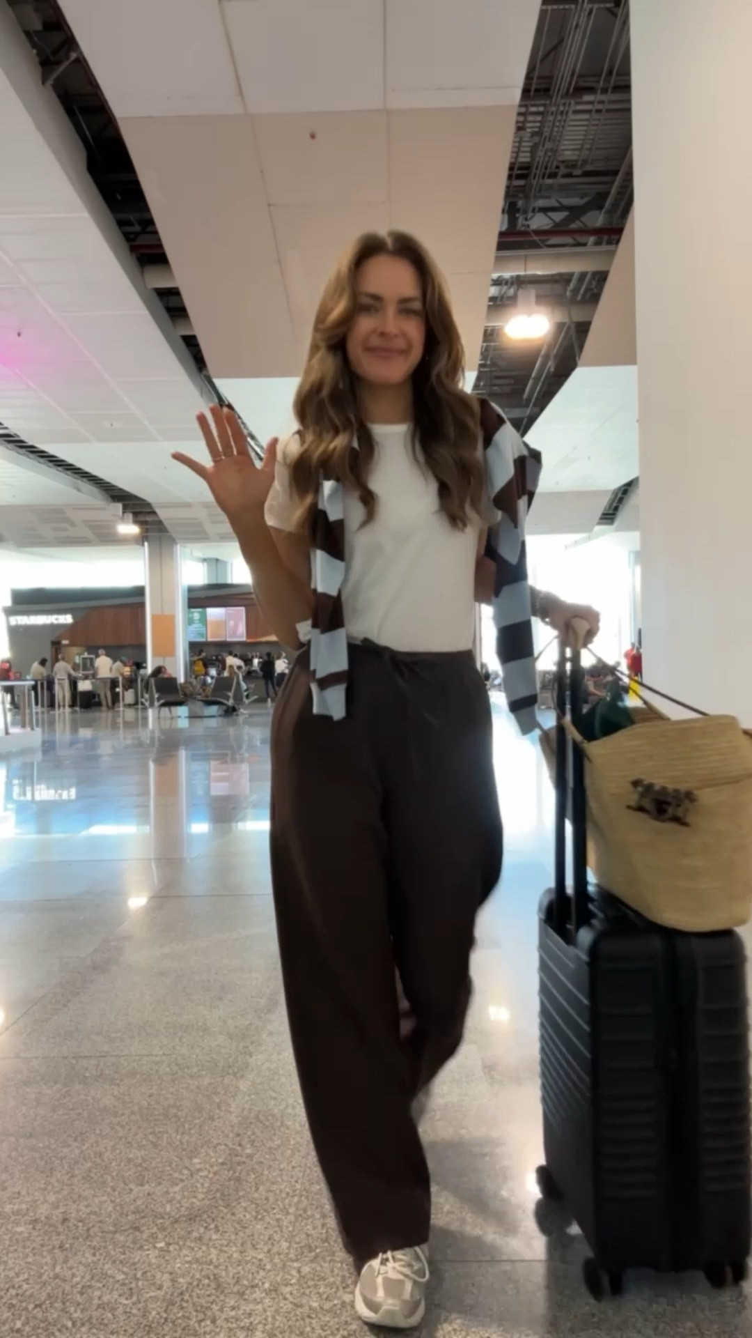 Travel OOTD - headed home ✨

#LTKootd #LTKTravel