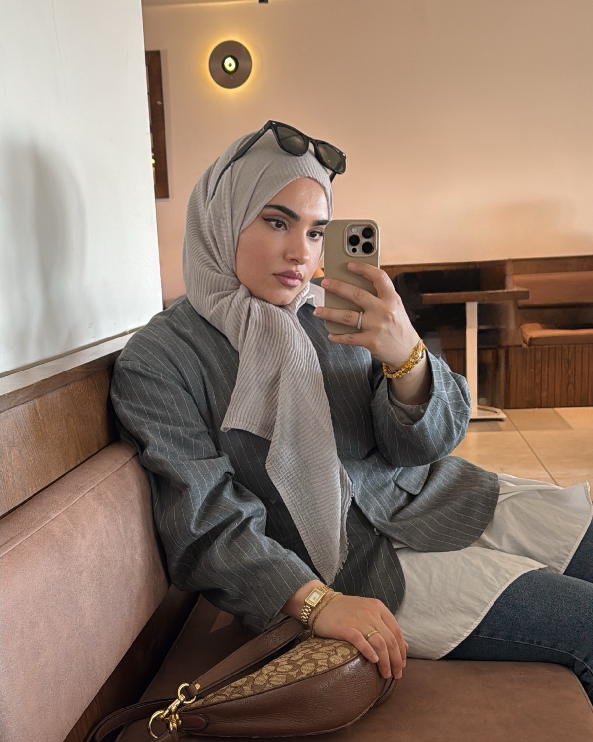 Blazer with balonärmel - traumhaft vorallem zum kaschieren

#LTKFashionMonth 

#LTKeurope #LTKkleider