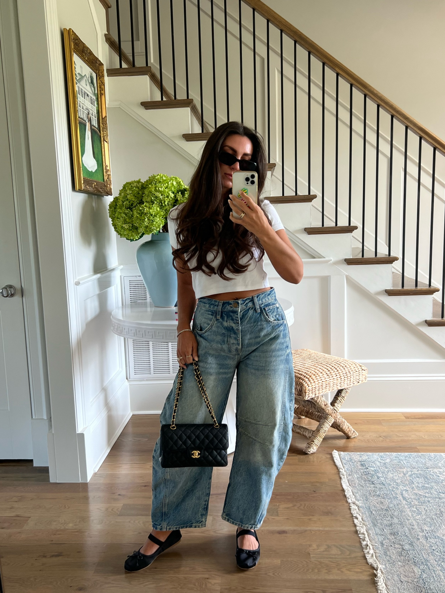 Fall look. Barrel jeans. Ballet flats. Size 25 jeans 

#LTKstyletip #LTKfindsunder100 #LTKSeasonal