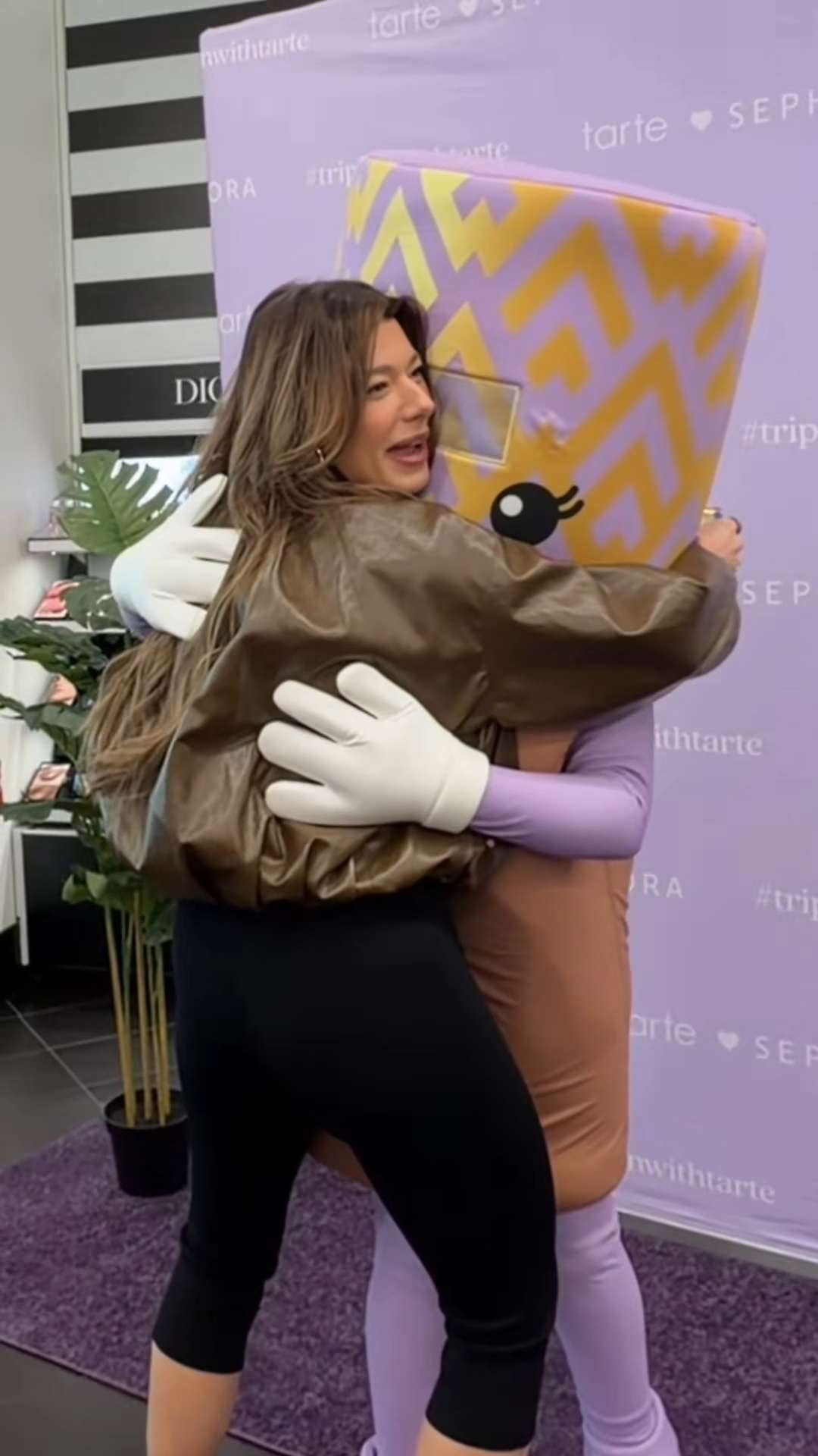 We went #trippinwithtarte in NASHVILLLLLLE TODAY YALL! Thanks for everyone for coming out I loved meeting you 💜@tarte cosmetics @sephora 

 #LTKgrwm #LTKvlog #LTKBeauty