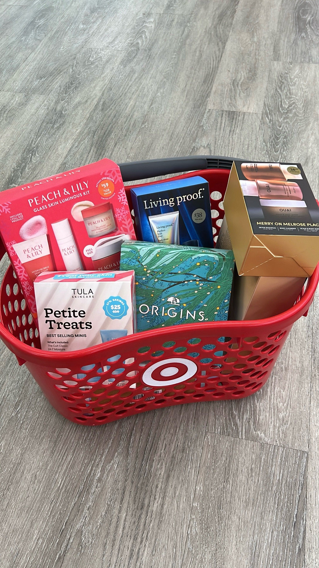 Holiday shopping made easier than ever thanks to Ulta Beauty at Target ☺️✨ Get the gift you know they’ll love! 

#target #beauty #ultabeauty #makeup #skincare #giftguide #christmasgift @target @ultabeauty #ad #TargetPartner #ultabeautyattarget #ultabeauty


#LTKBeauty #LTKgrwm #LTKGiftGuide