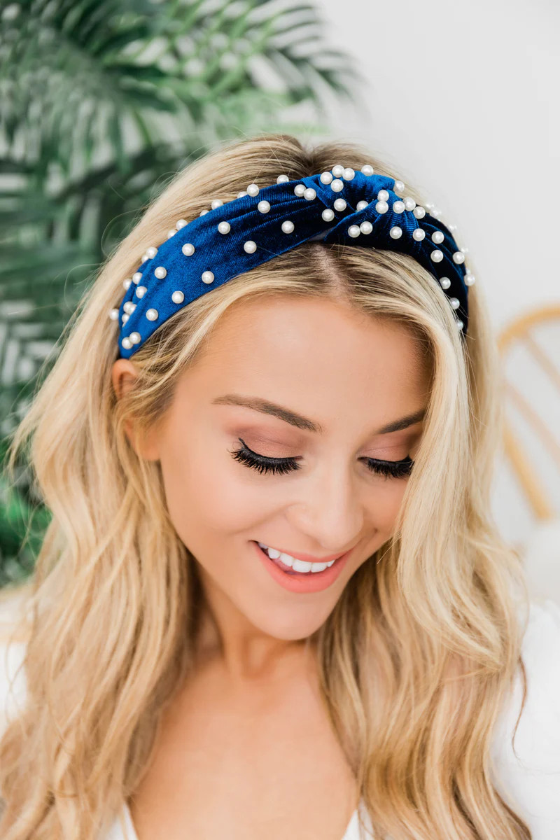 Just A Minute Pearl Headband Navy | The Pink Lily Boutique