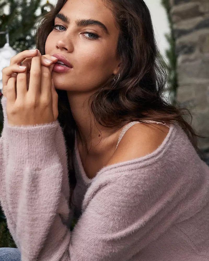 Eyelash V-Neck Sweater | Abercrombie & Fitch US & UK