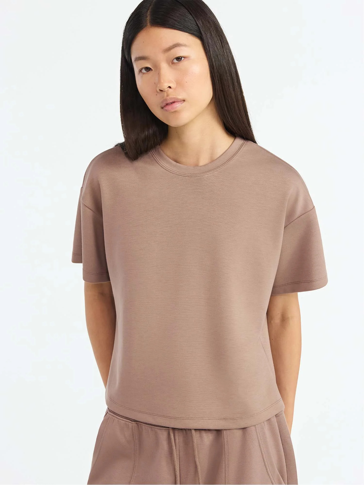 Scoop Women's and Women's Plus New Scubaknit Tee with Short Sleeves, Sizes XS-4X | Walmart (US)