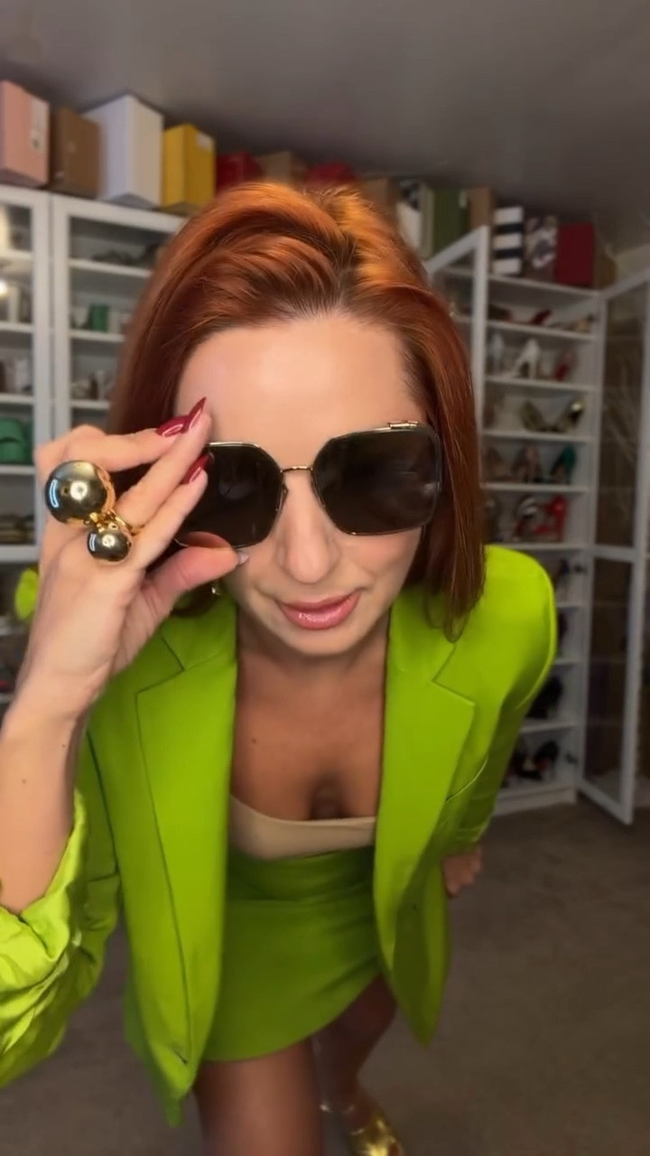 Bold. Bright. Unapologetic 💚✨
Lime green power suit paired with golden heels — the perfect mix of confidence and playfulness. Because style should always make a statement. Effortless glam for women who aren’t afraid to stand out.

lime green outfit, neon blazer, skirt set, gold heels, bold fashion, statement look, fall fashion 2025, chic outfit, colorful style, power dressing, confident woman, vibrant aesthetic, feminine outfit ideas, trendy fall look

#LTKstyle #LTKfashion #LTKoutfit #LTKfall #LTKeurope #BoldFashion #PowerSuit #StatementStyle #ColorfulChic #VibrantLook #ChicAndConfident #FallWardrobeInspo #ModernGlam #OOTDideas #FallTrends2025 #NeonStyle

#ootd #viralreels #stylemepretty

#LTKSeasonal #LTKOver40 #LTKStyleTip