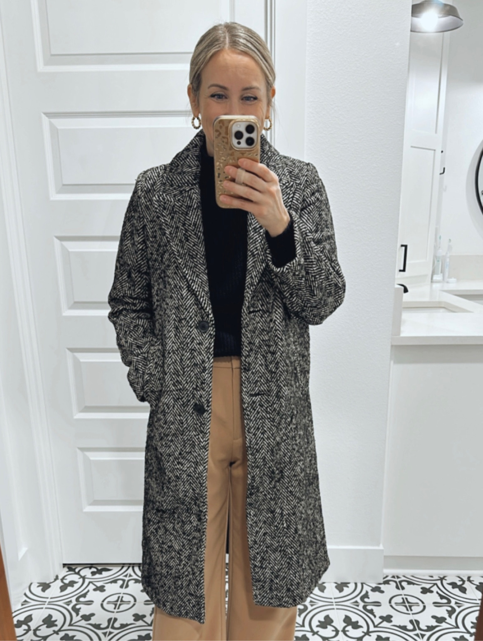 This winter jacket from Abercrombie is so warm and cute! Plus it’s on sale as well as a bunch of other winter coats. 

#LTKstyletip #LTKSeasonal #LTKsalealert