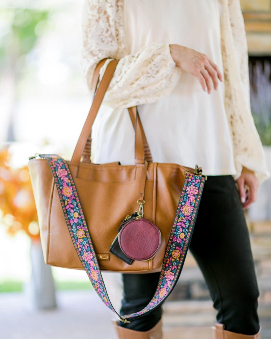 Isn’t this tote gorgeous?

#LTKitbag #LTKSeasonal