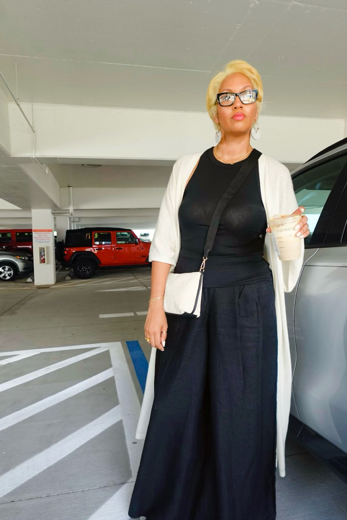 Pro tip: When traveling, always layer up! Whether you’re heading to the airport or exploring a new city, layers are a lifesaver for unpredictable weather and fluctuating temperatures. ✨ This look? A cozy long cardigan over a sleek tank, paired with wide-leg pants that keep things comfy yet elevated. The crossbody bag? Perfect for keeping essentials close while grabbing that much-needed coffee! ☕

	•	Download the LTK app and search Pinktravelista or tap my bio LTK to shop this look and more. Sizing and much detail are included in my LTK post.
	•	I am 6 feet tall, weigh 180 pounds, and typically wear small to medium outfits. Tall-friendly exact sizing will be in my LTK caption.
	•	The look and more are linked in LTK. Not familiar with LTK? It’s an app you can download to easily shop all my looks and travel accessories. 😊

#outfitinspiration #TravelStyle #LayeringOutfits #VacationOutfitIdeas #FashionOnTheGo #FYP #TikTokFashion #ComfyChic

#LTKStyleTip #LTKShoeCrush #LTKTravel