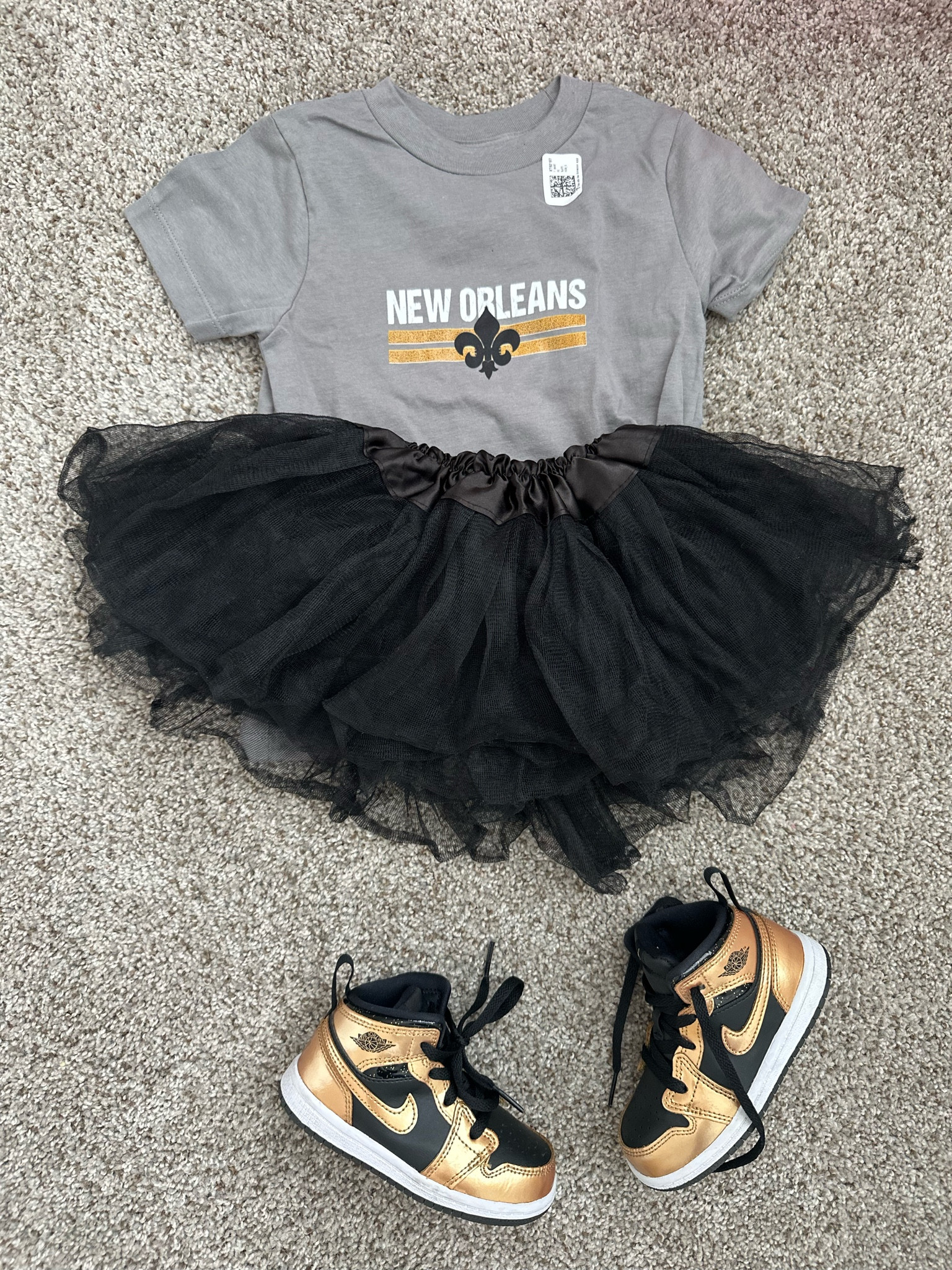 Girls Saints looks ⚜️



#footballseason #saintsoutfit #saints

#LTKFindsUnder100 #LTKKids #LTKFamily