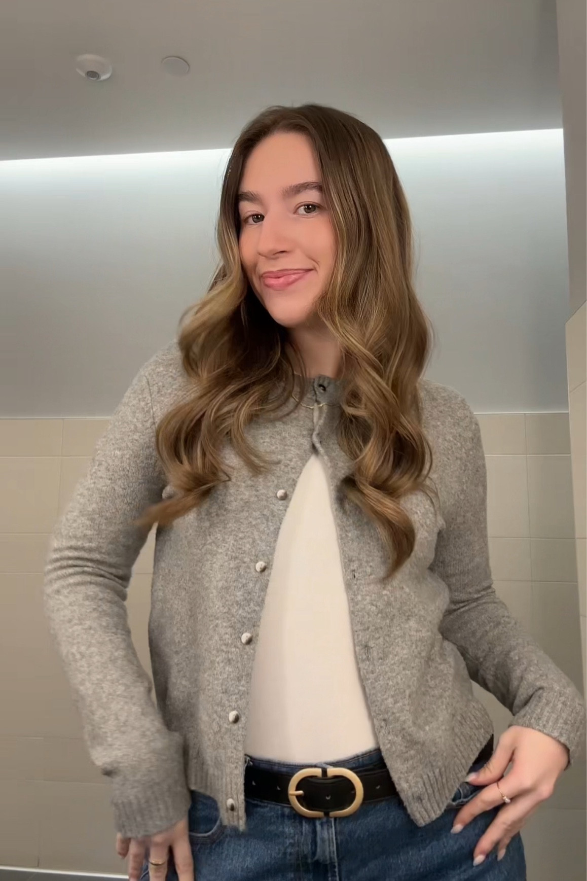 office ootd! wearing a small in the bodysuit and cardigan, and a 27 in the jeans!

#LTKHoliday #LTKSeasonal #LTKGiftGuide
