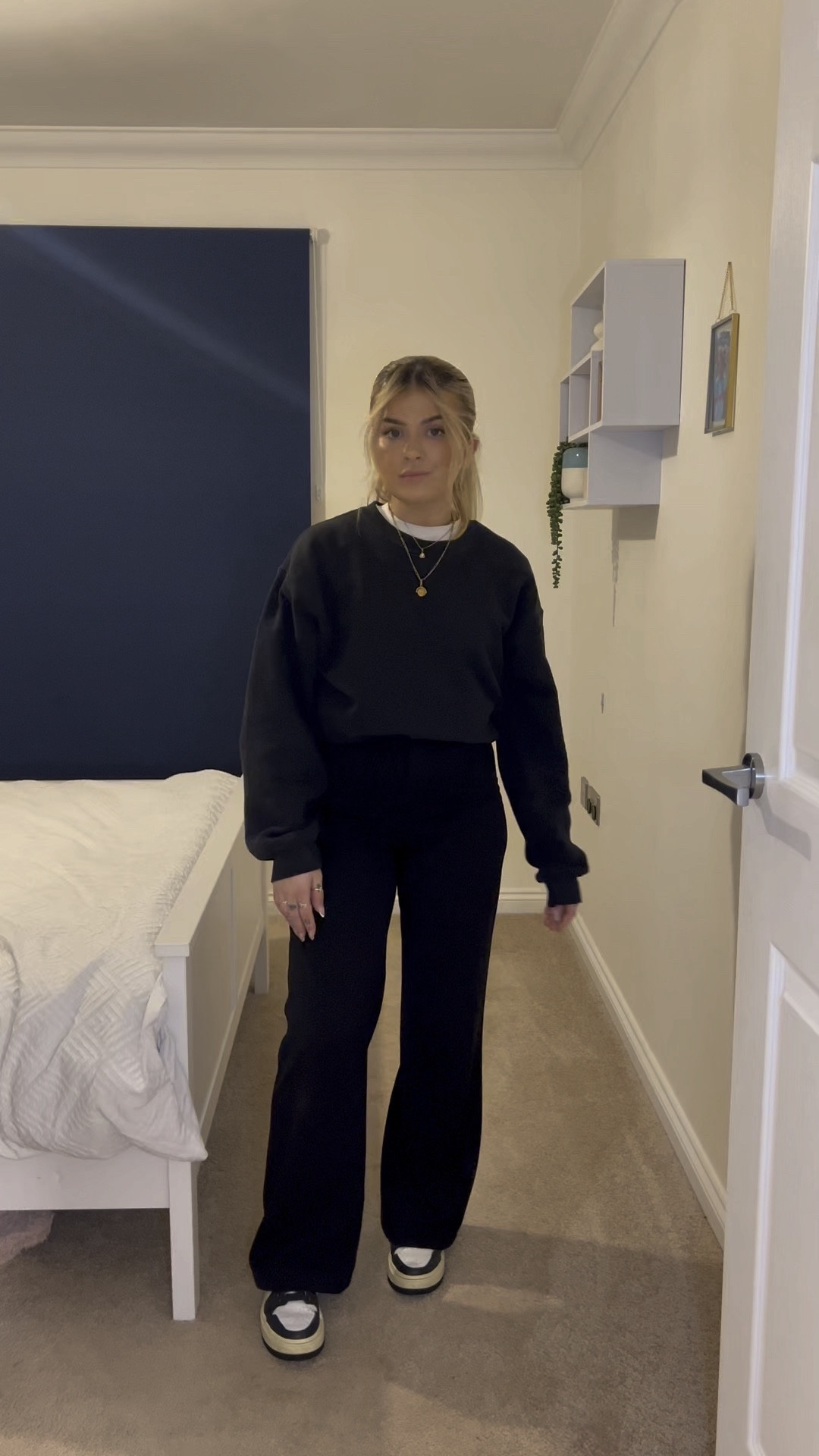 All black for work - my holy grail trousers 🖤🫶🏼🖤

#LTKworkwear #LTKVideo #LTKstyletip