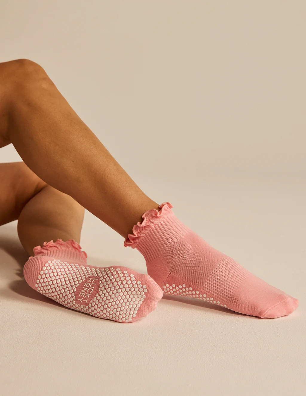 The Ruffle Grip Sock | LUCKY HONEY
