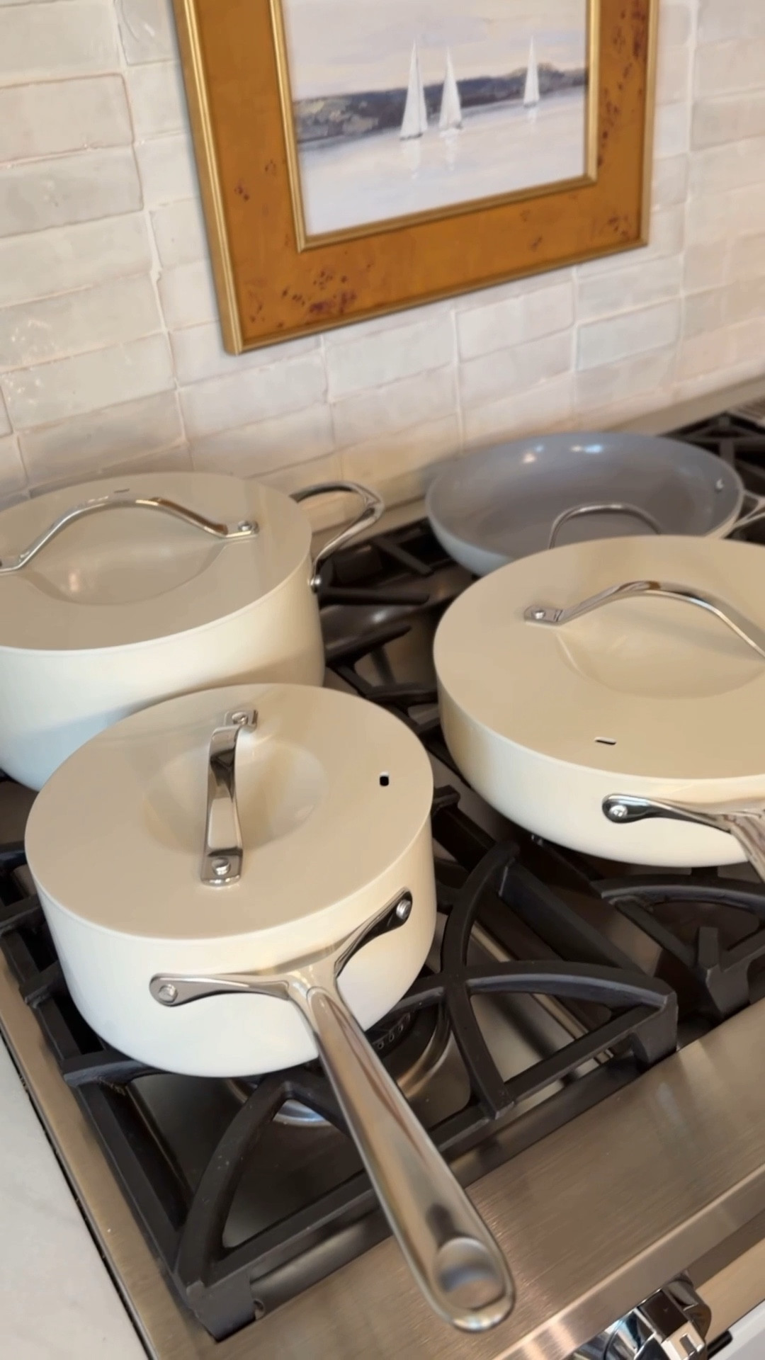 I recently got a rug, cookware set AND cashmere throw from @onequince and all are honestly even more fab in person

The blanket is in the shade forest floor green!

#QuincePartner

#LTKHome