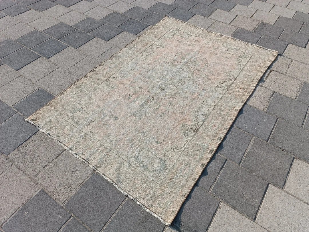 5x7 Old Rug Natural Rug Faded Bedroom Rug 5x7 Living Room - Etsy | Etsy (US)