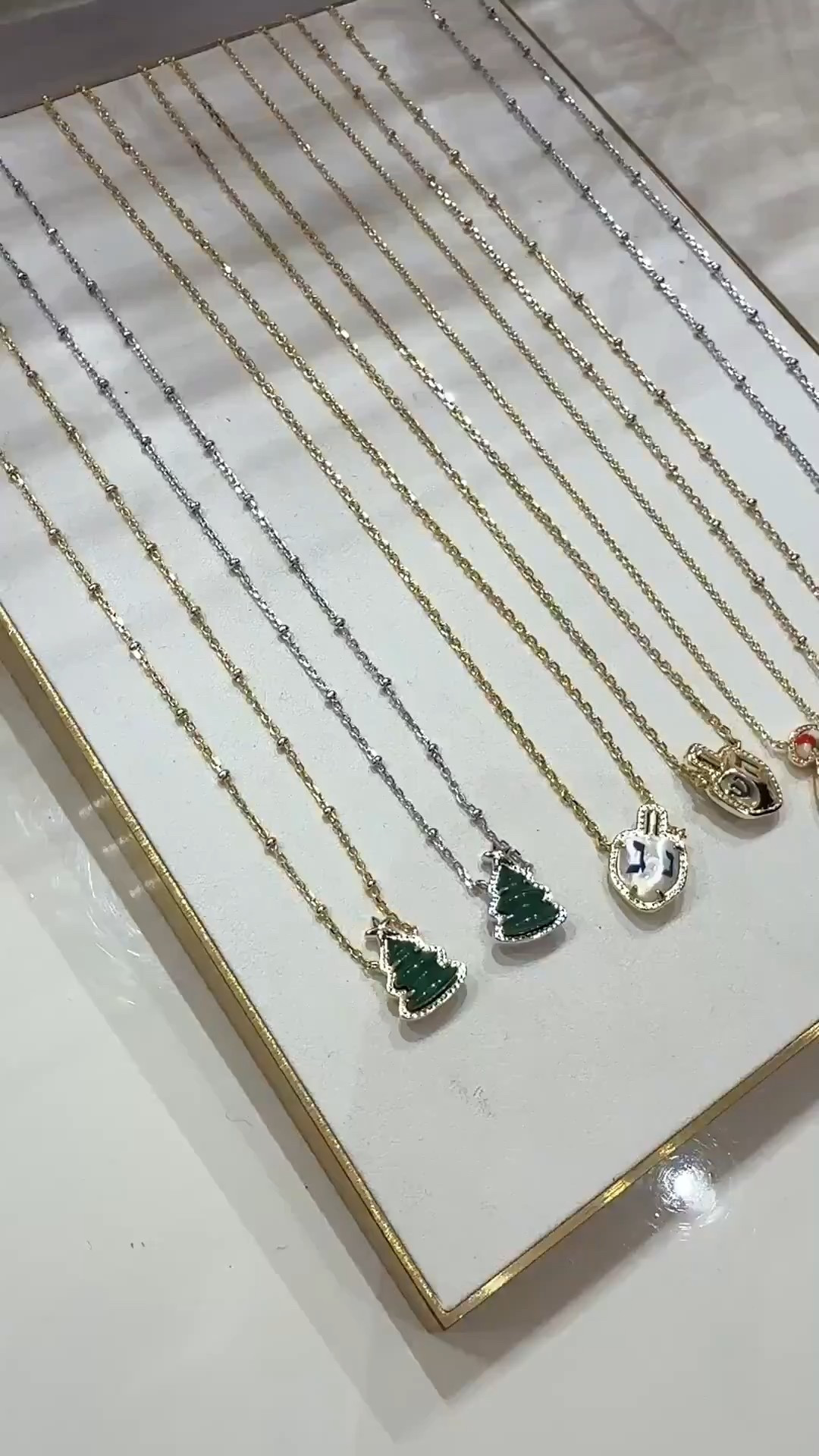 Kendra Scott 30% off