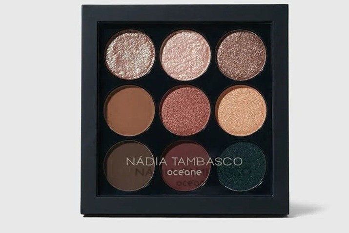 Paleta de sombras Nádia Tambasco, seis tons cintilantes e três matte que dão ao olhar tons iluminados e modernos.

#LTKbrasil