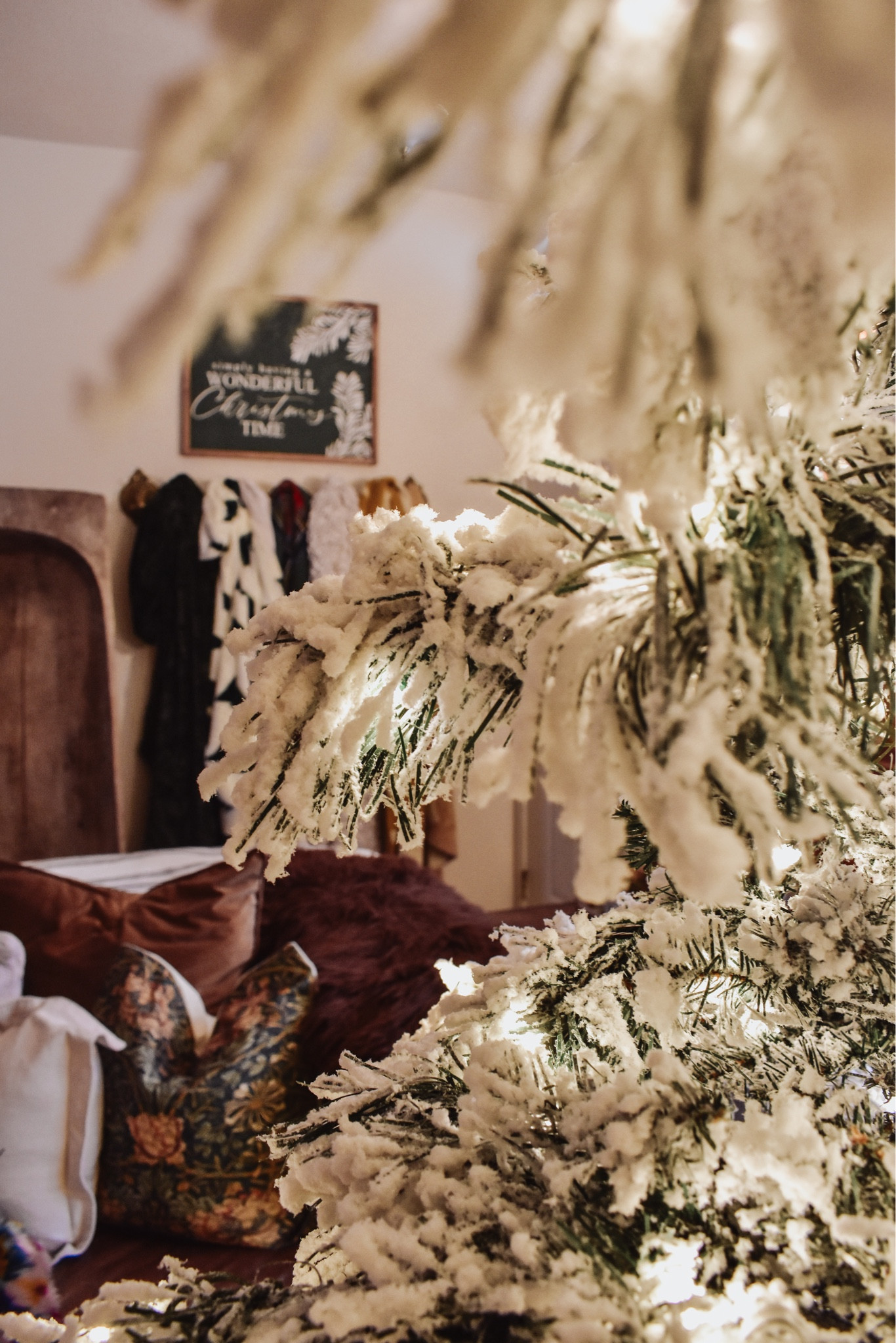 Throw blanket cozy home Christmas decor #LTKHoliday #LTKGiftGuide #LTKfindsunder100 

#LTKhome #LTKsalealert #LTKSeasonal