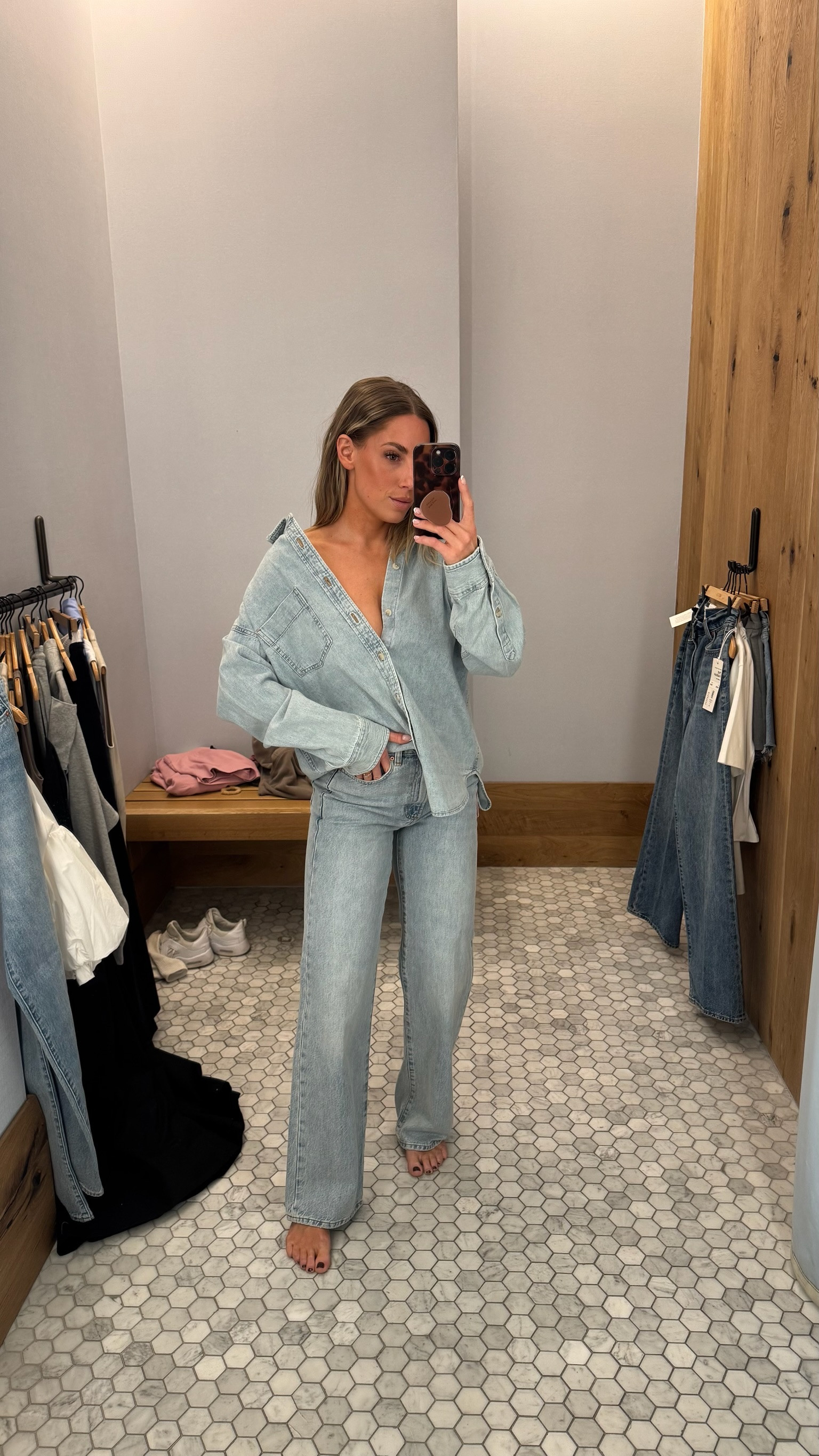 Aritzia Denim in the color: '15 Yrs Brl Thr Bleu'

Love this 80's vibe comfy denim shirt - wearing an xs in it.

The jeans are also a fav of mine! Non stretch & hold their shape so well! High rise  (but not high waisted!) with a slim hip. Wearing a size 25 (TTS). 

 

#LTKSeasonal #LTKStyleTip