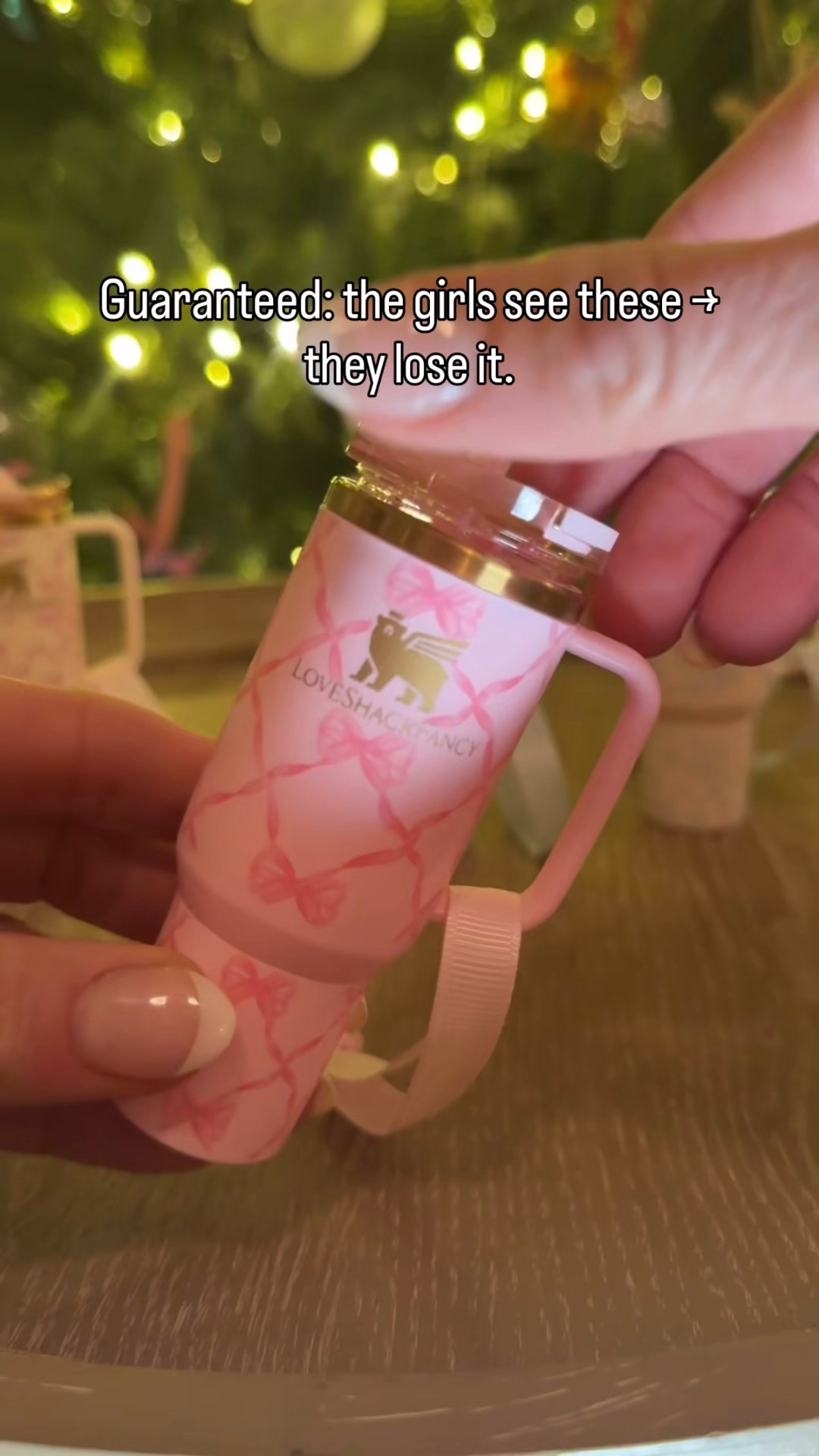 It’s the little things that make the holidays feel so big ✨ Cozy, festive, and totally giftable. Comment “link” and I’ll send you everything so you can snag these before they’re gone!

#LTKGiftGuide #LTKHoliday #LTKmomlife