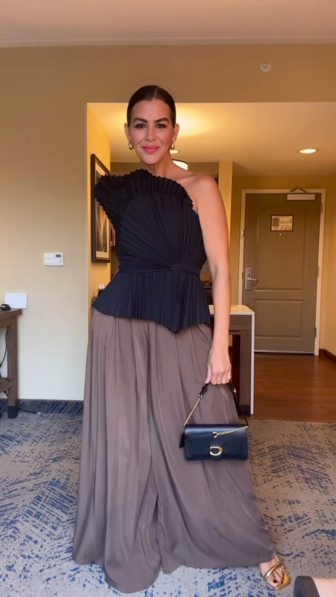 This top and pants!!!🍂❤️
Size S in both. Top has one adjustable strap. Available in white, and red. 
Lipstick is toffee shimmer. 

I’m 5’7” size S 130 pounds

#LTKOver40 #LTKSeasonal #LTKSaleAlert