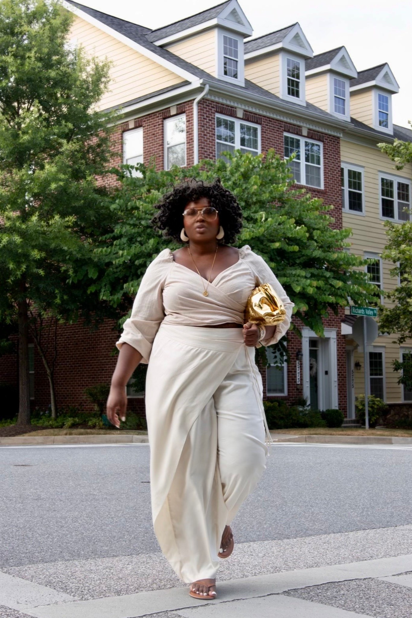 What’s to wear to an all white party?

#LTKSaleAlert #LTKSeasonal #LTKFindsUnder50