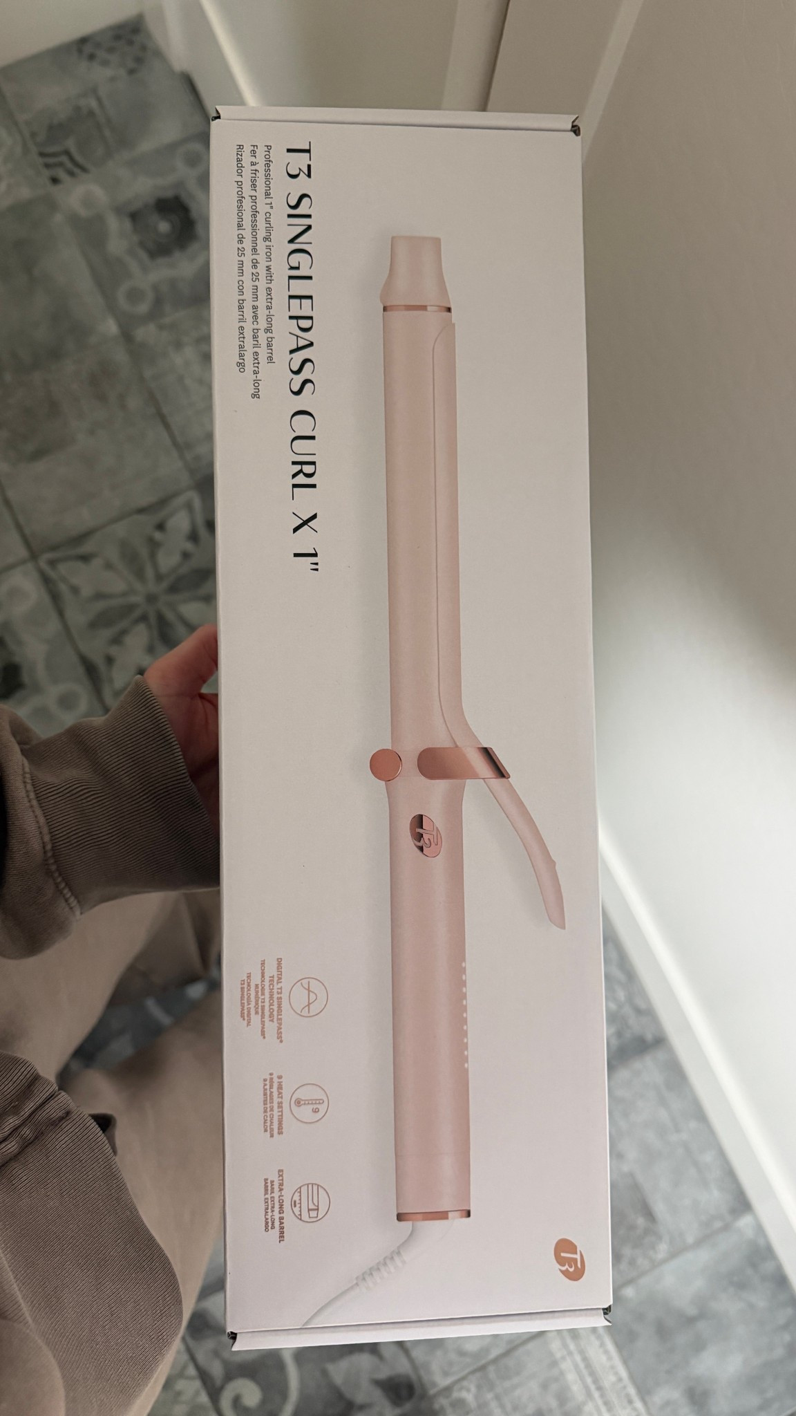 New curling iron with an extra long barrel! All of my hot tools are T3🎀

#LTKgrwm #LTKBeauty