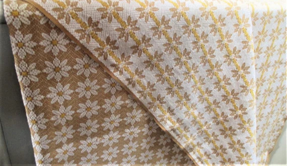 Vintage French Tablecloth 1970's Table Linens Beige and - Etsy Canada | Etsy (CAD)