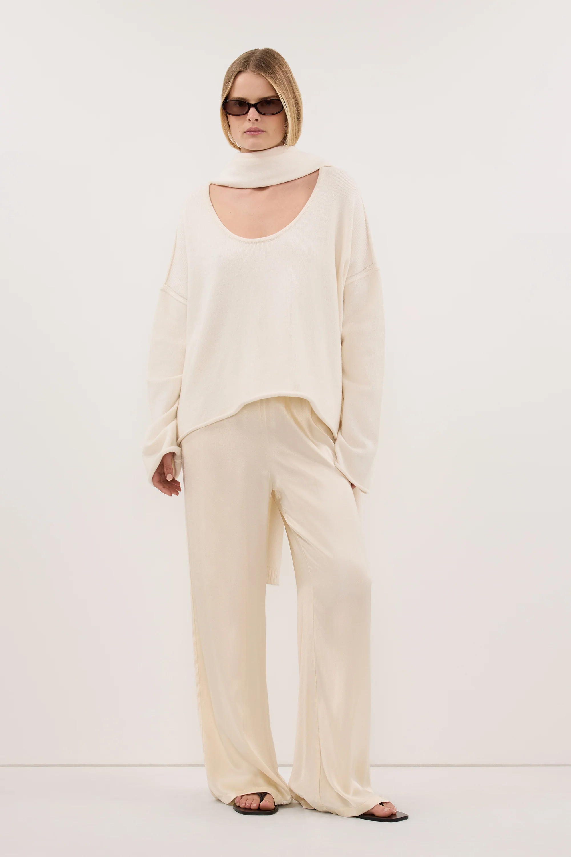MYA CREAM SATIN PANT | DISSH