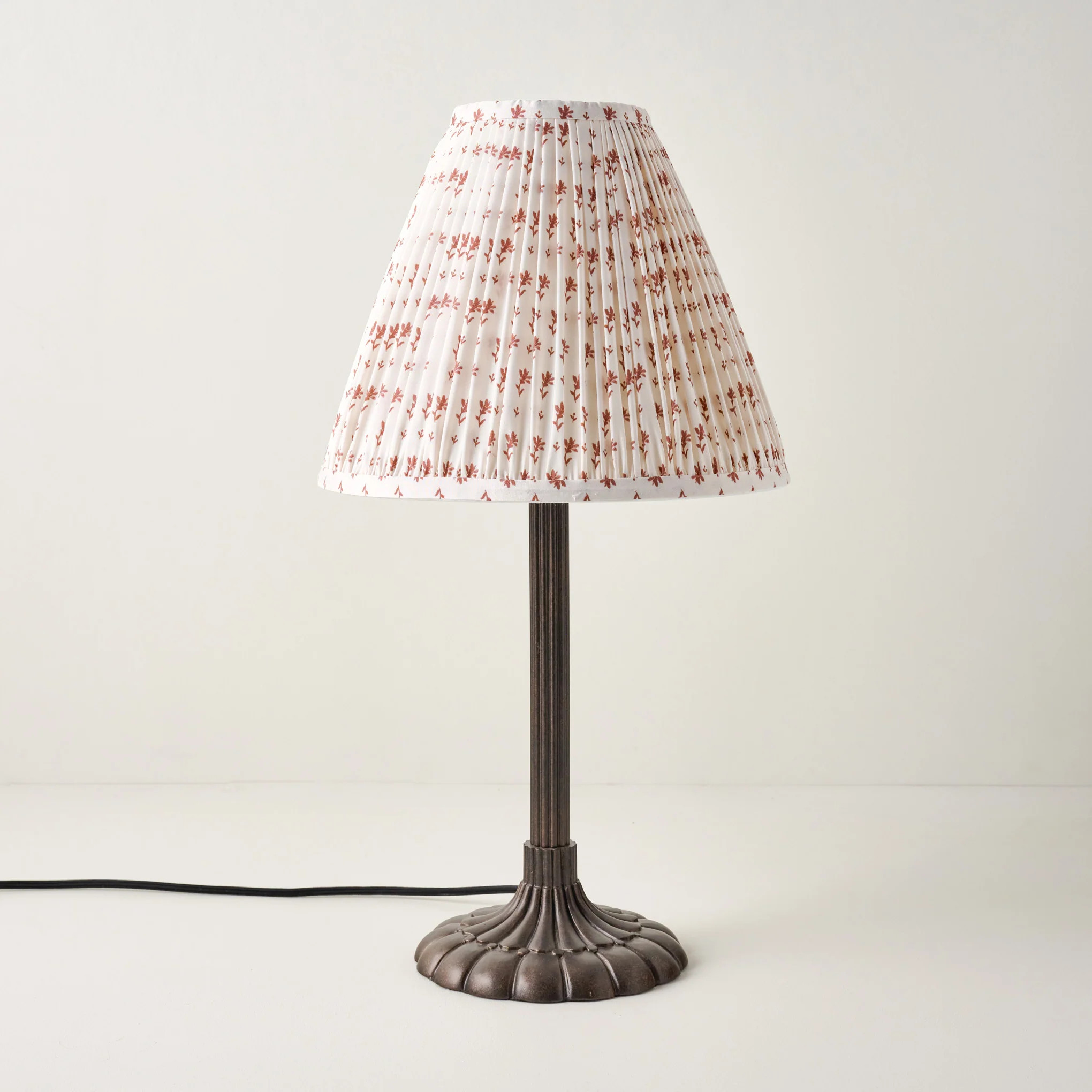 Stella Table Lamp-Bronze Scallop | Magnolia