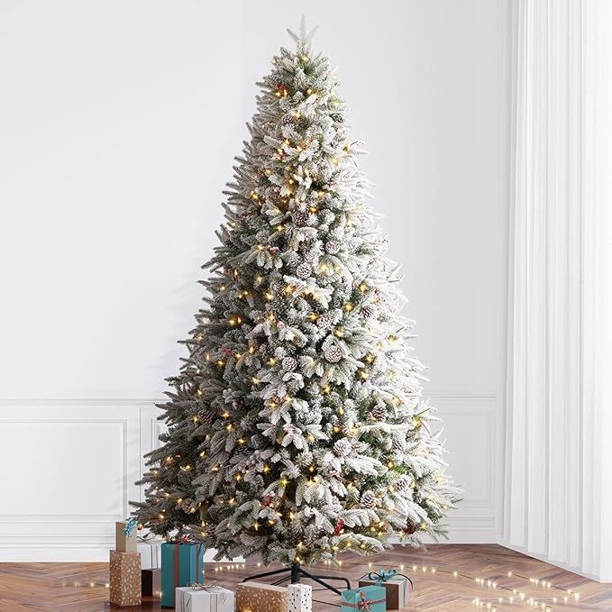 OasisCraft 7.5FT Snow Flocked Pre-lit Christmas Tree, Premium PVC & PE 1386 Branch Tips Hinged Xm... | Amazon (US)
