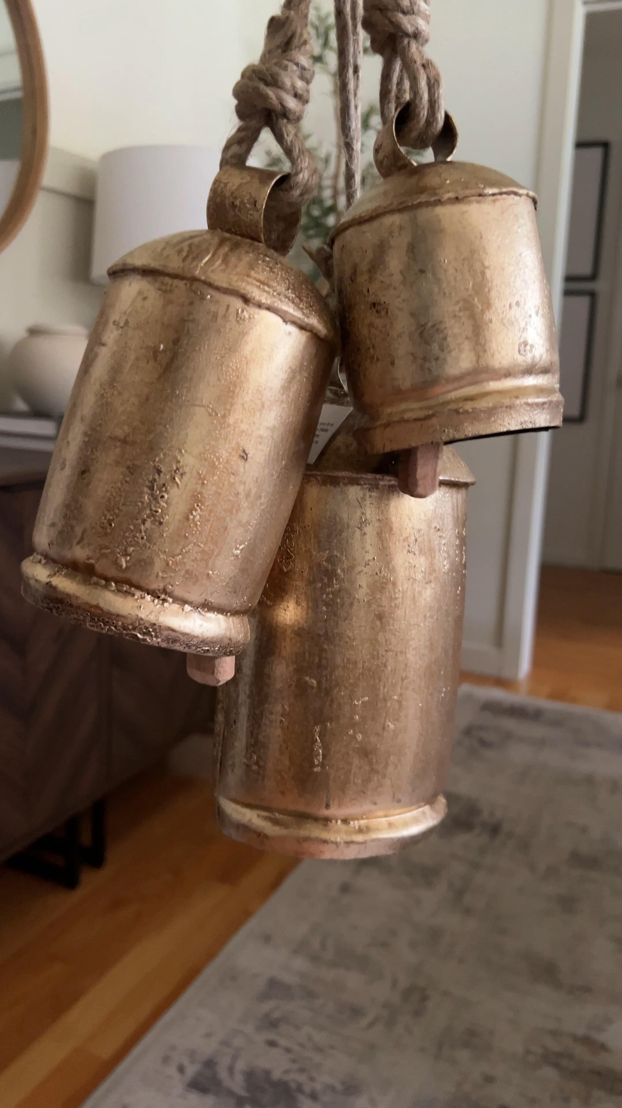 Set of 3 bells on sale!


#LTKxPrimeDay #LTKHome #LTKHoliday