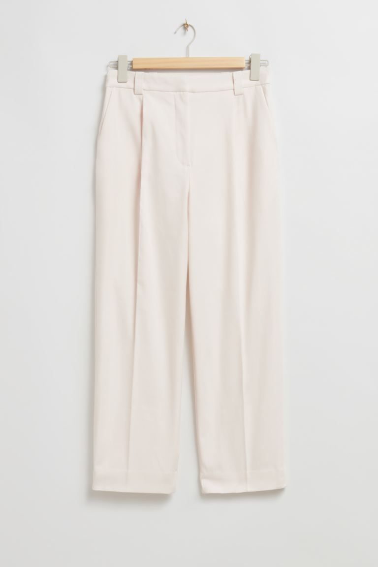 Pleated Straight Leg Trousers - Cream - Ladies | H&M GB | H&M (UK, MY, IN, SG, PH, TW, HK)