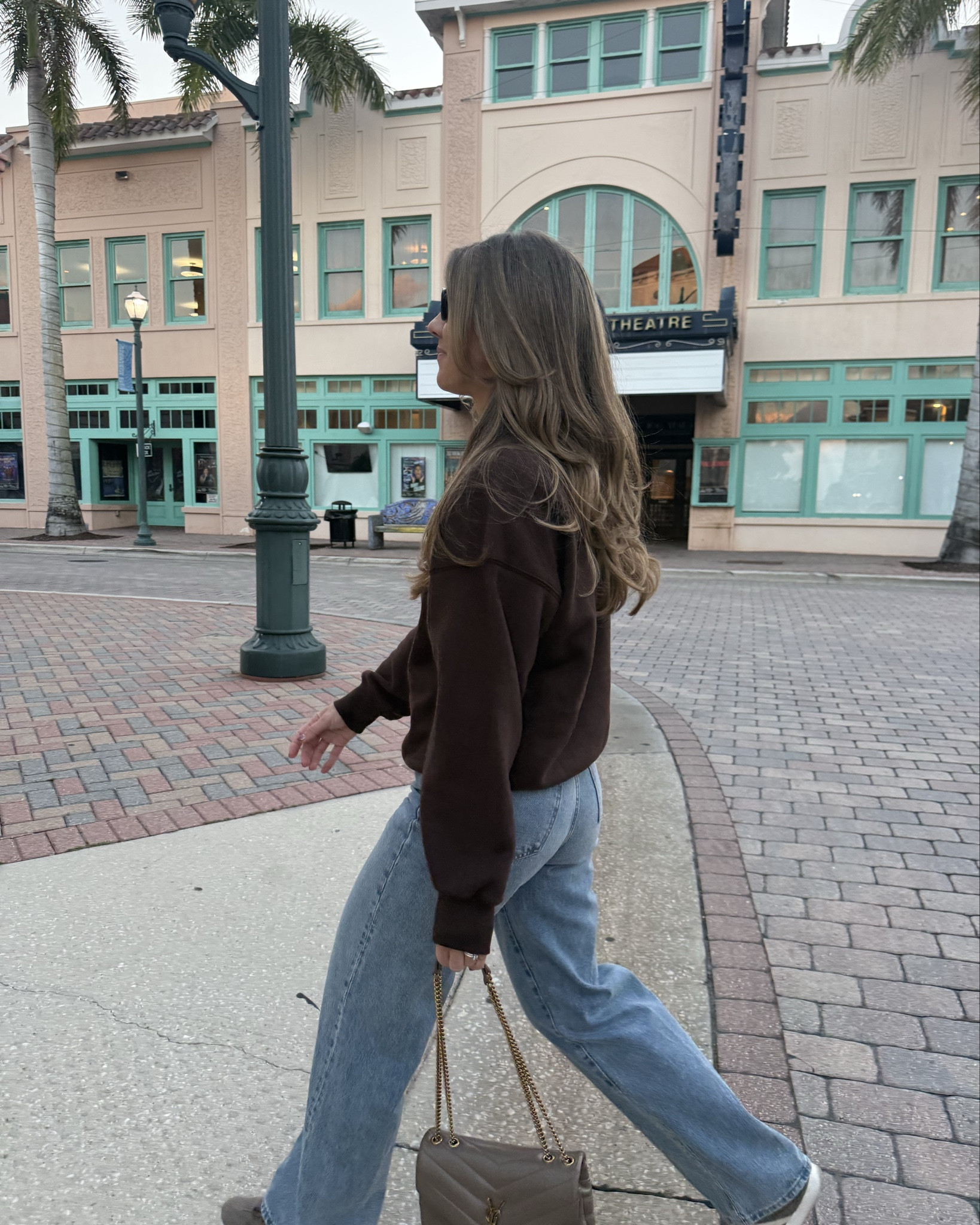 Casual Friday date night outfit 

#LTKSeasonal #LTKootd #LTKFindsUnder100