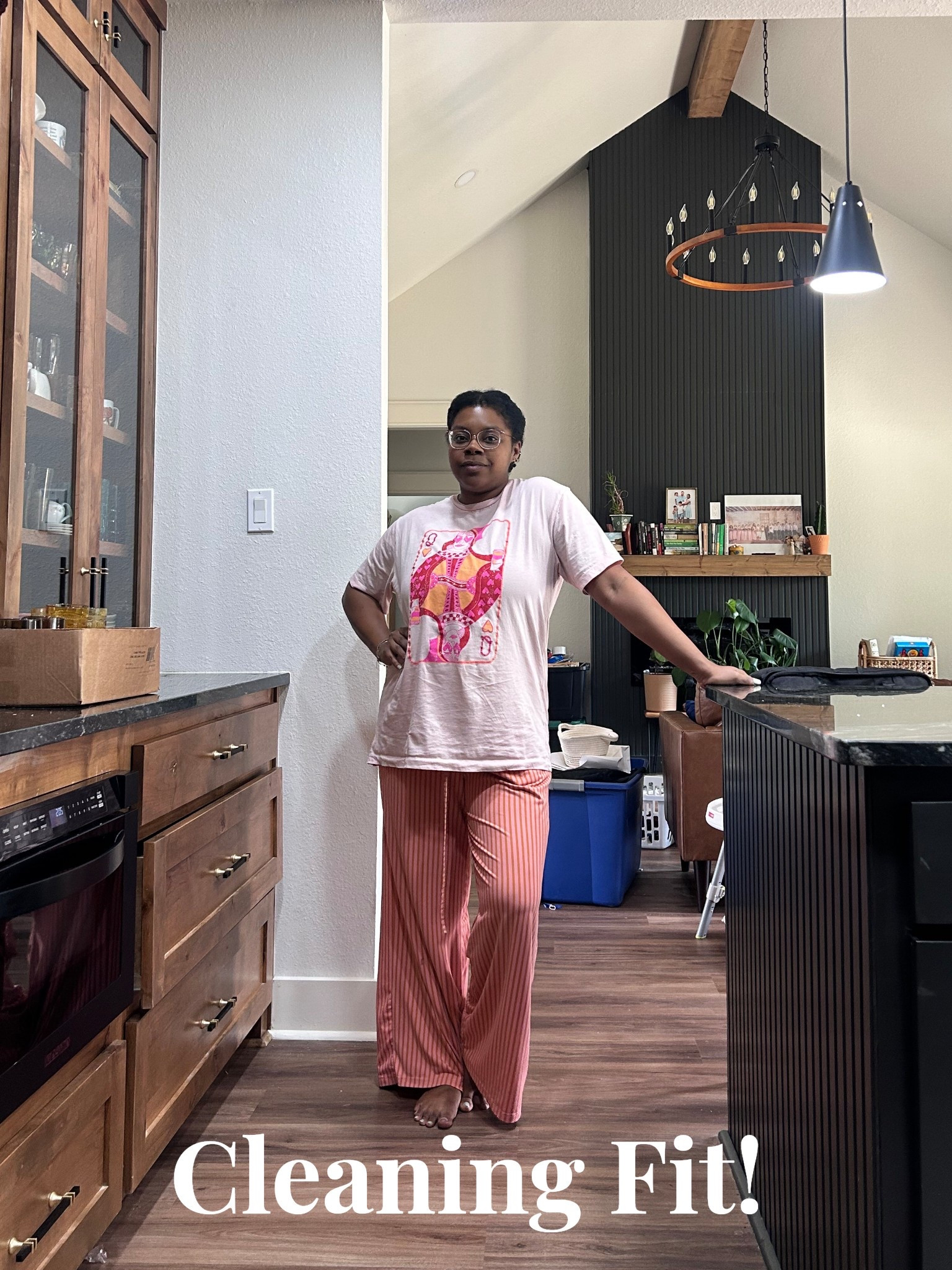 I was cleaning like a madwoman this morning!

However, a cute fit made a difference—I felt like a cool mom 💕🌻👑

#LTKdayinmylife #LTKootd #LTKmomlife