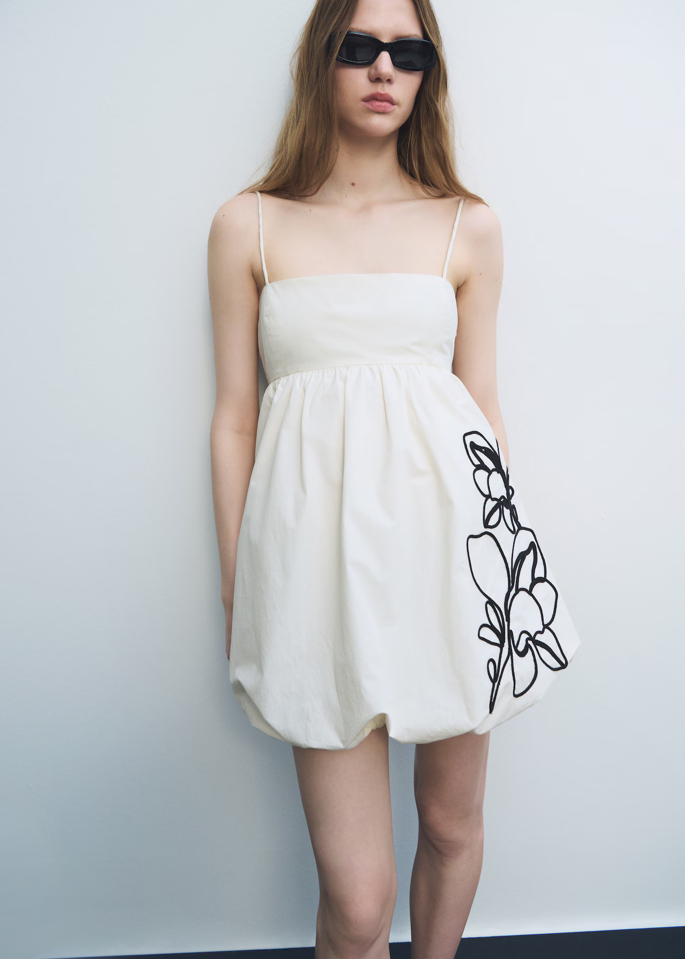 Balloon dress with embroidered flowers | Mango (US/MX/AU)