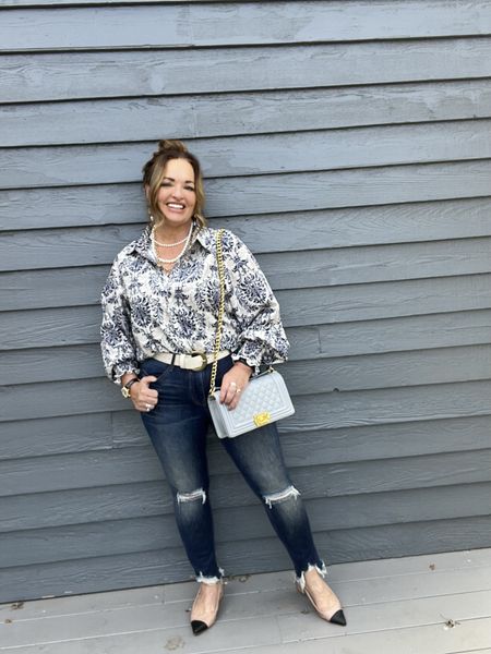 I Love this beautiful toile blue print blouse. It has my favorite detail .. the smocked sleeves that allow you to keep your sleeves pushed up. I have actually styled it with my navy vest and I packed it for my recent weekend GF trip.

#LTKstyletip #LTKfindsunder50 #LTKworkwear