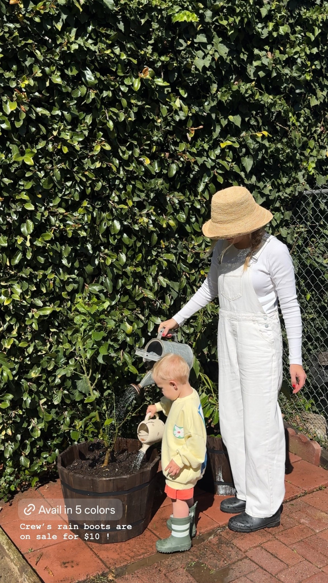 Crew’s rain boots are on sale for $10 !