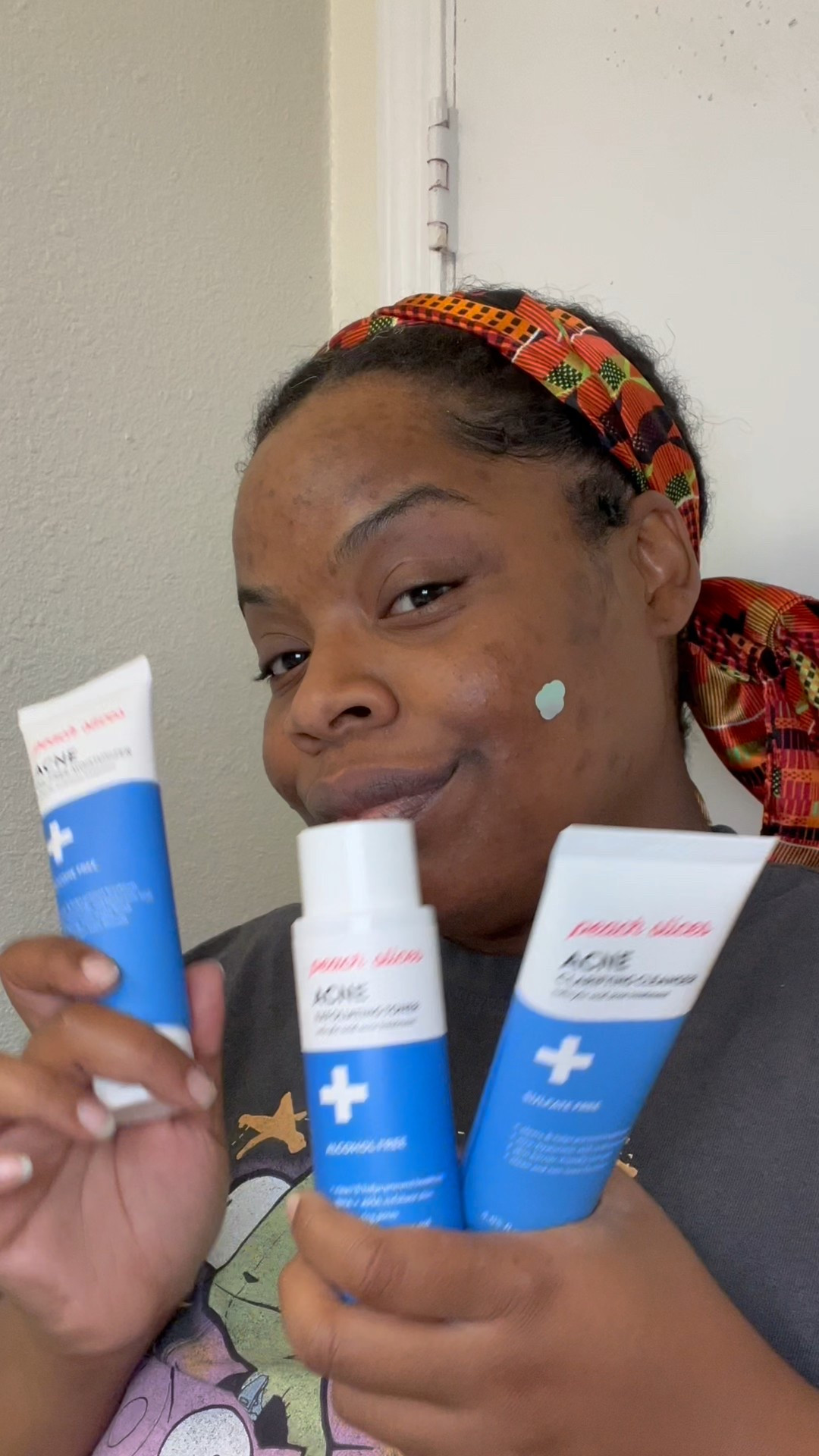 Struggling with breakouts but don’t want a complicated routine? 👀 This 3-step acne line from Peach Slices is perfect for beginners! 🍑 Gentle, effective, and under $15 each 🙌🏾

✨ Great for:
• Oily or congested skin
• Texture + clogged pores
• Starting slow with actives

Shop my full routine below + don’t forget SPF if you’re using exfoliants!

#LTKbeauty #LTKacneproneskin #LTKskincare #AcneRoutine #PeachSlices #BlackGirlSkincare #SimpleSkincare #AffordableFinds


#LTKBeauty #LTKFindsUnder50