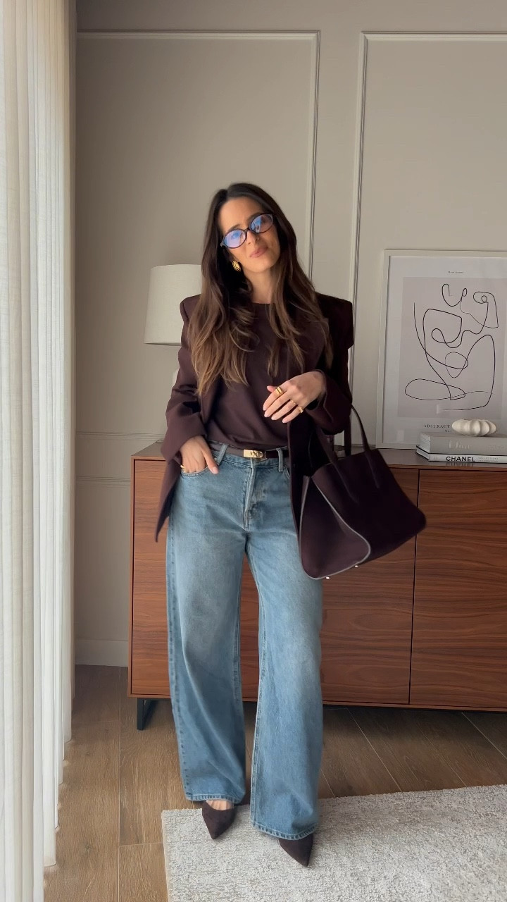 Back to jeans!! 🤎

#LTKU #LTKSeasonal #LTKStyleTip