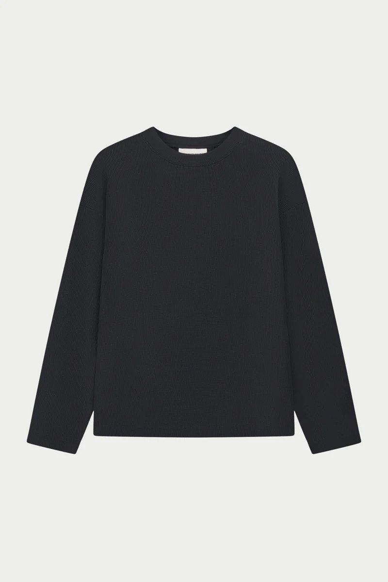 WAFFLE LONG SLEEVE T-SHIRT - BLACK | The Couture Club