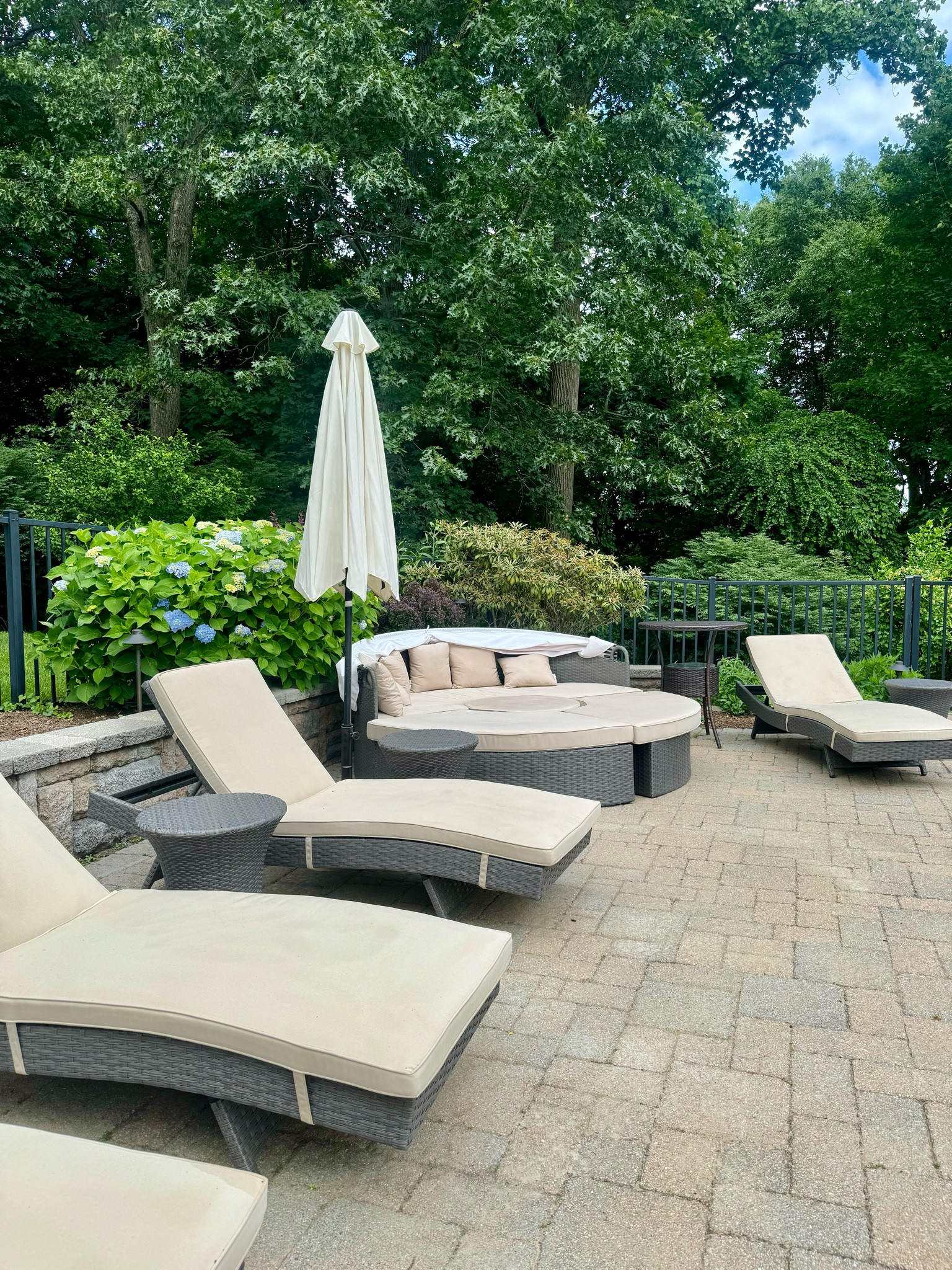 My parent’s backyard oasis 

#LTKSwim #LTKSeasonal #LTKHome