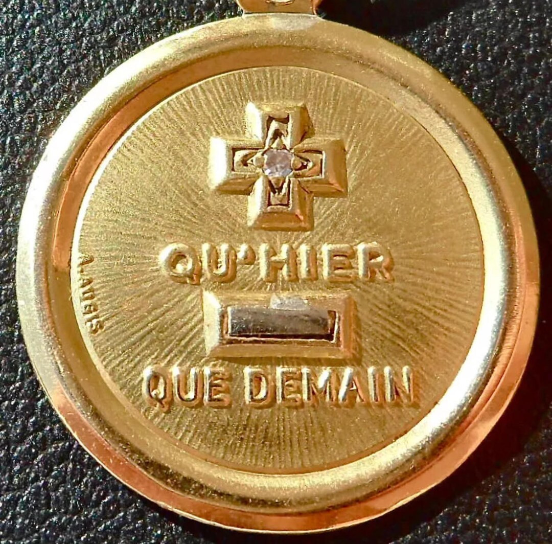 Vintage French ' + qu'hier - que demain ' Charm / Love pendant, Signed A.AUGIS, 18k Gold | Etsy (US)