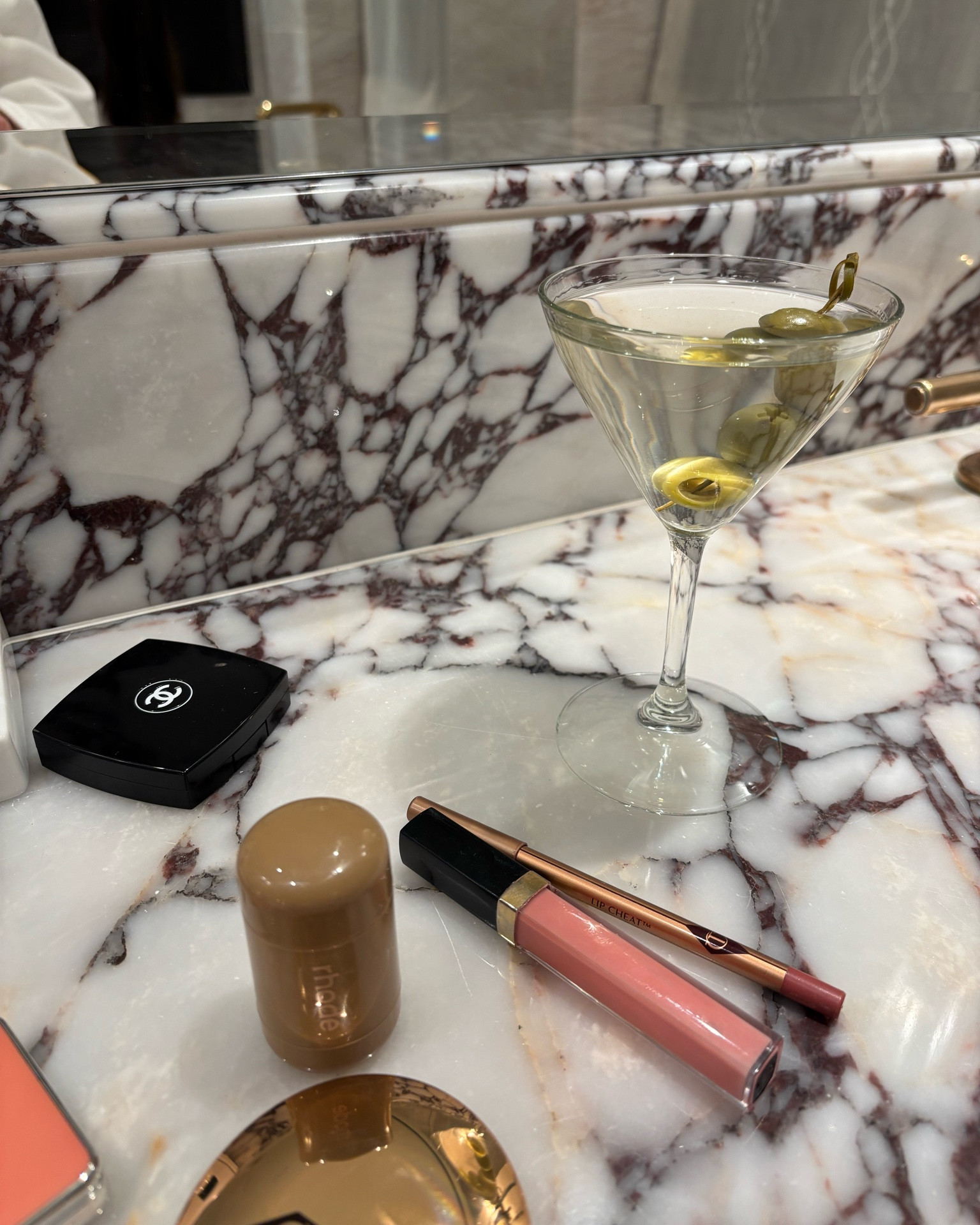 A little getting ready martini! 🍸

#LTKNYFW #LTKParties #LTKBeauty