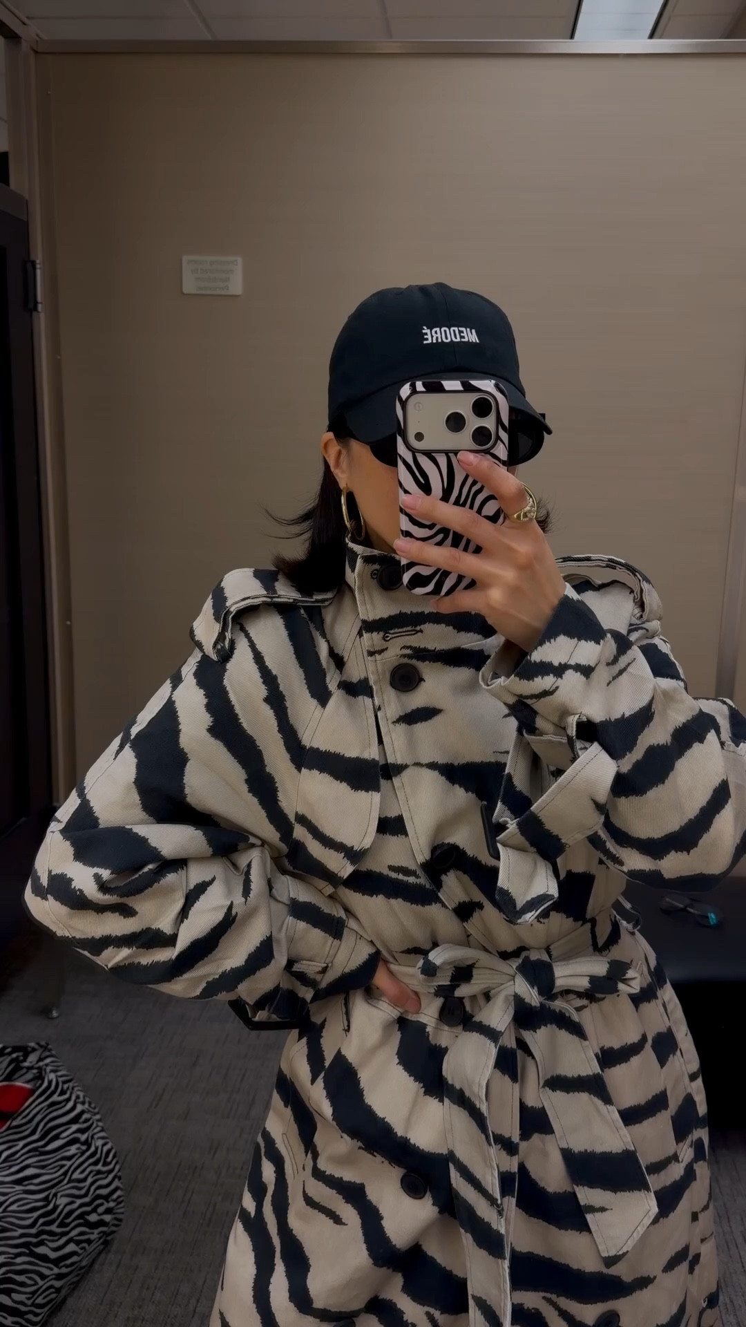 Such a cool trench! 

#LTKootd #LTKPetite #LTKgrwm